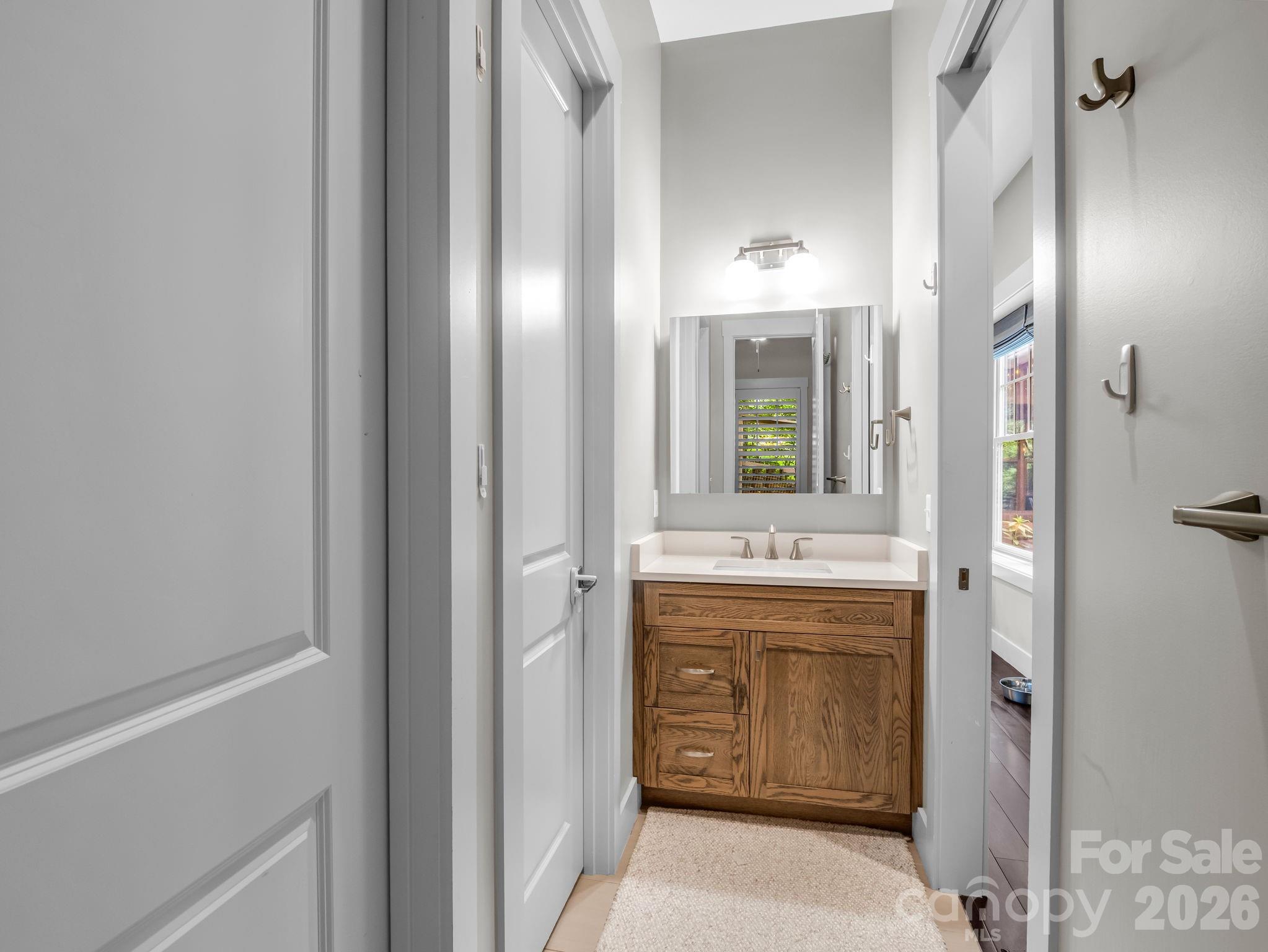 122 Cisco Road Property Photo 30