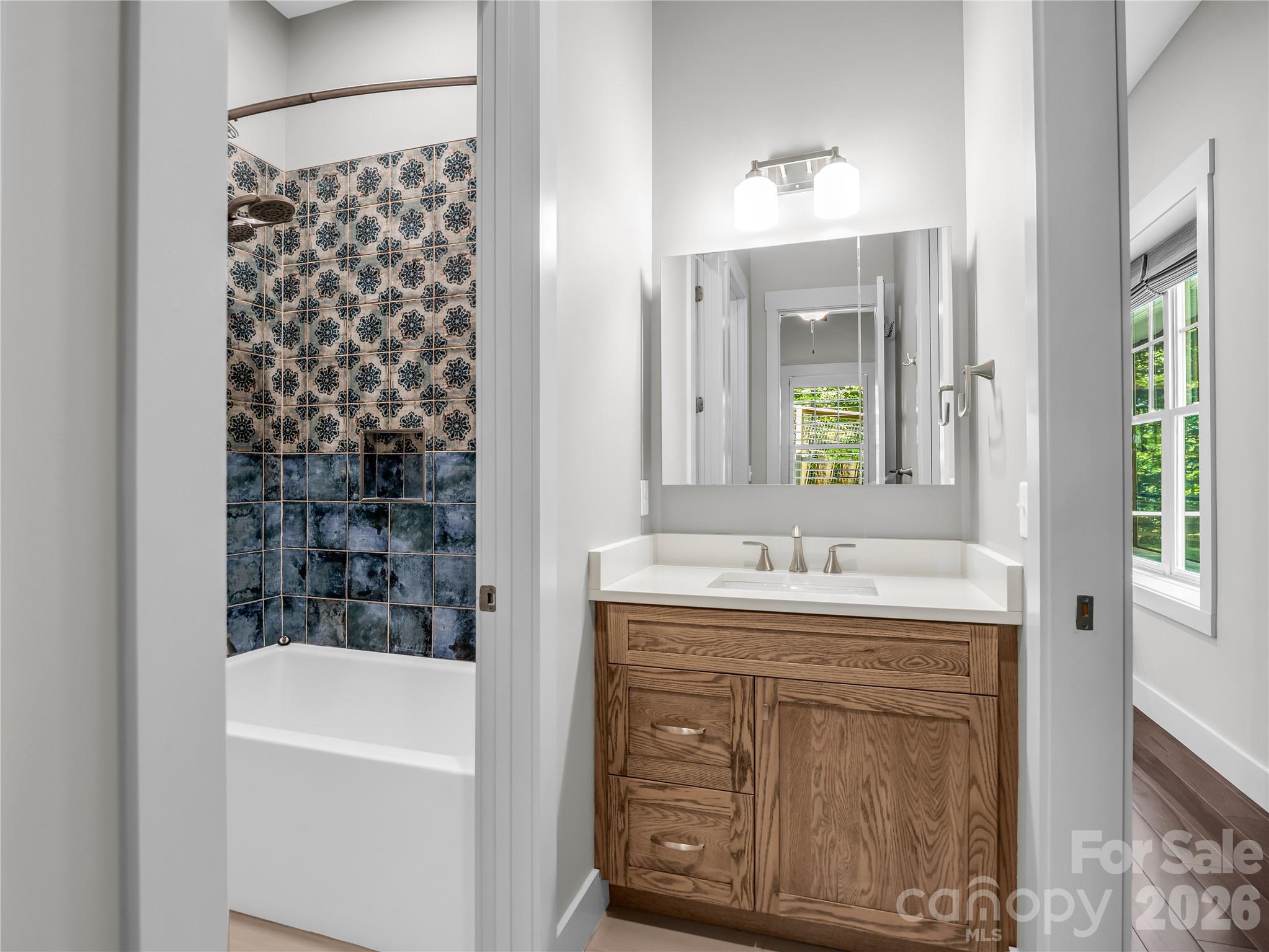 122 Cisco Road Property Photo 31