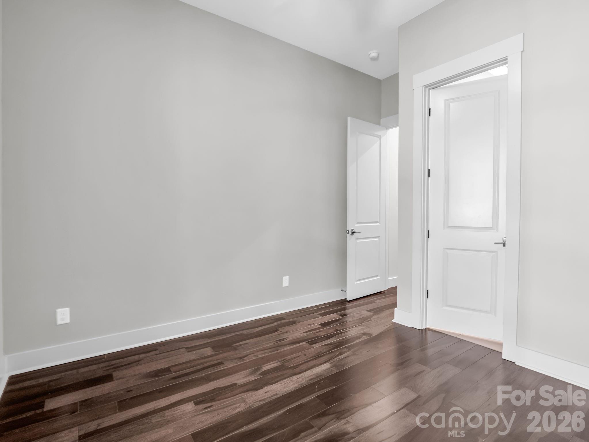 122 Cisco Road Property Photo 32