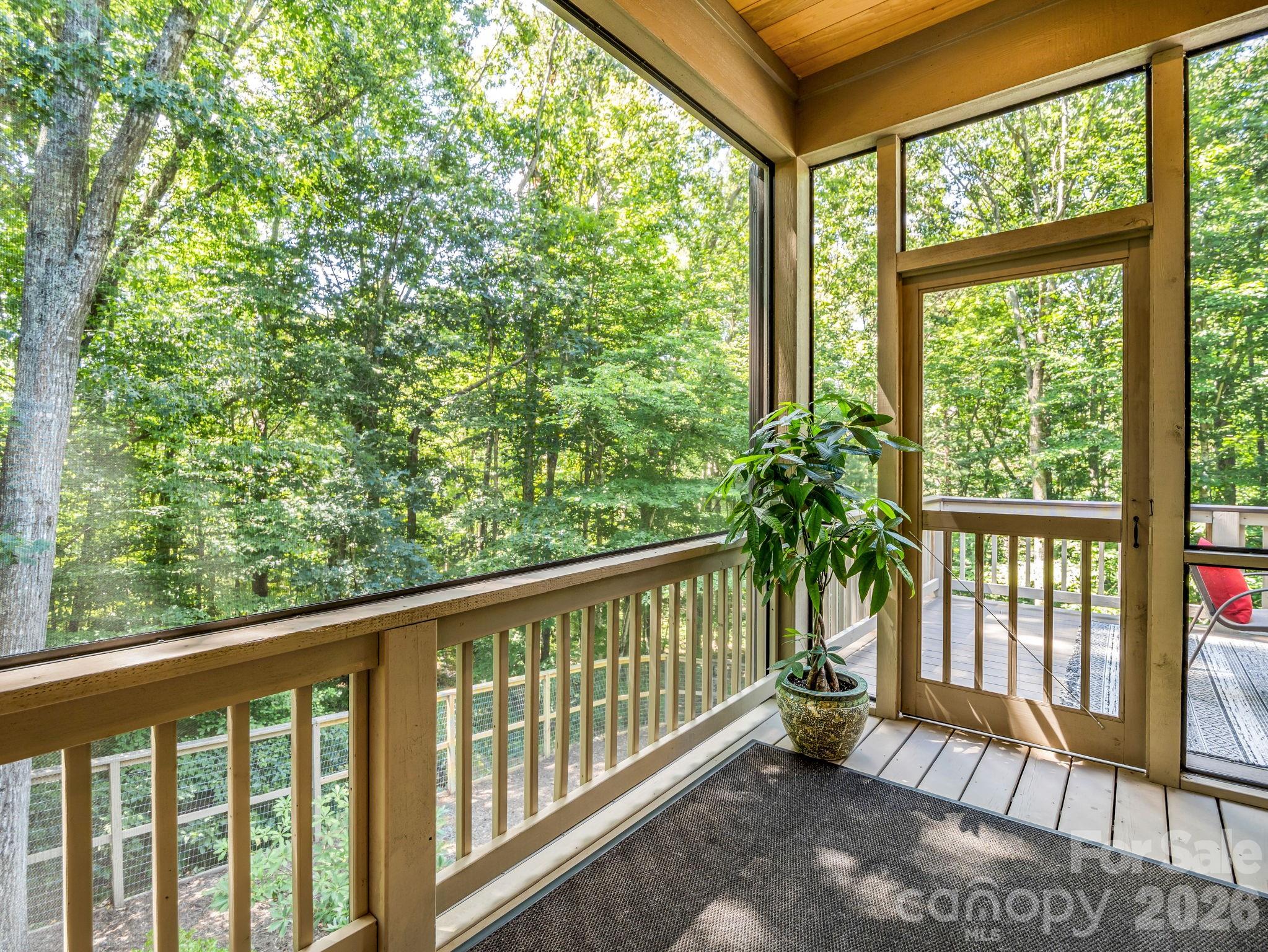 122 Cisco Road Property Photo 35