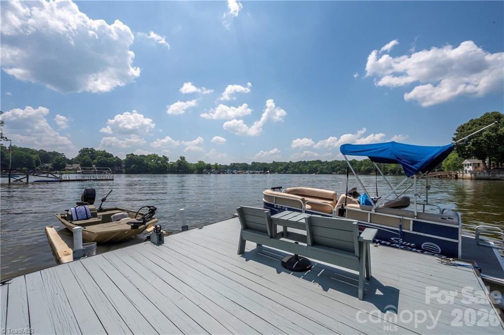 2113 Warf Road Property Photo 12
