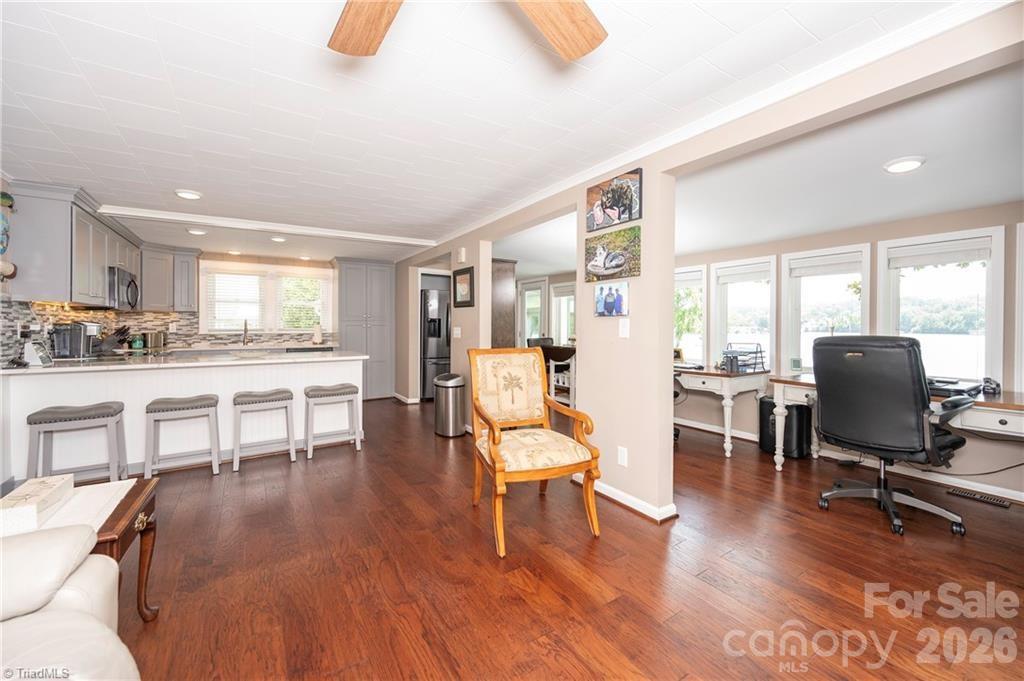 2113 Warf Road Property Photo 27
