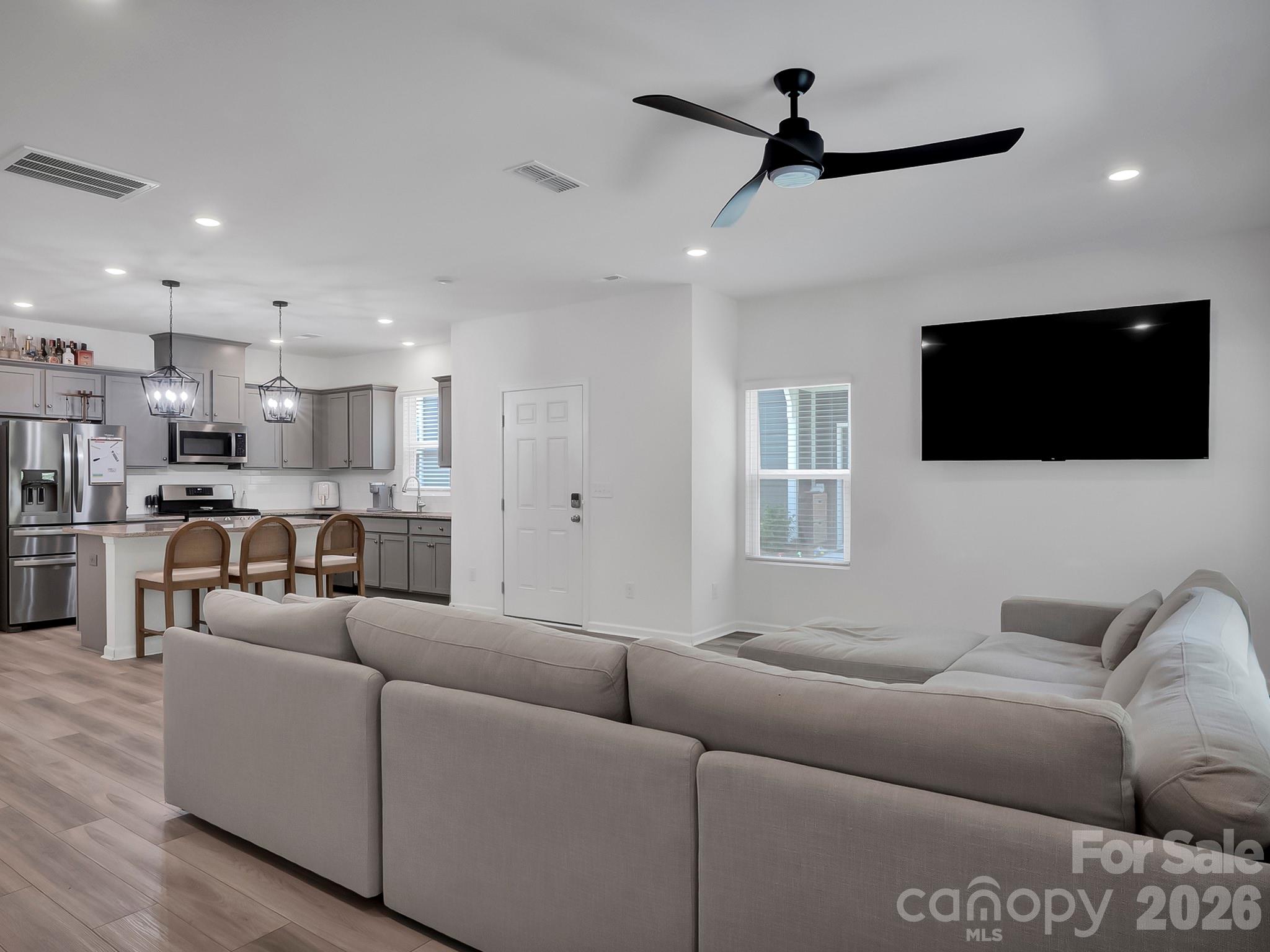 3545 Secrest Landing Property Photo 10