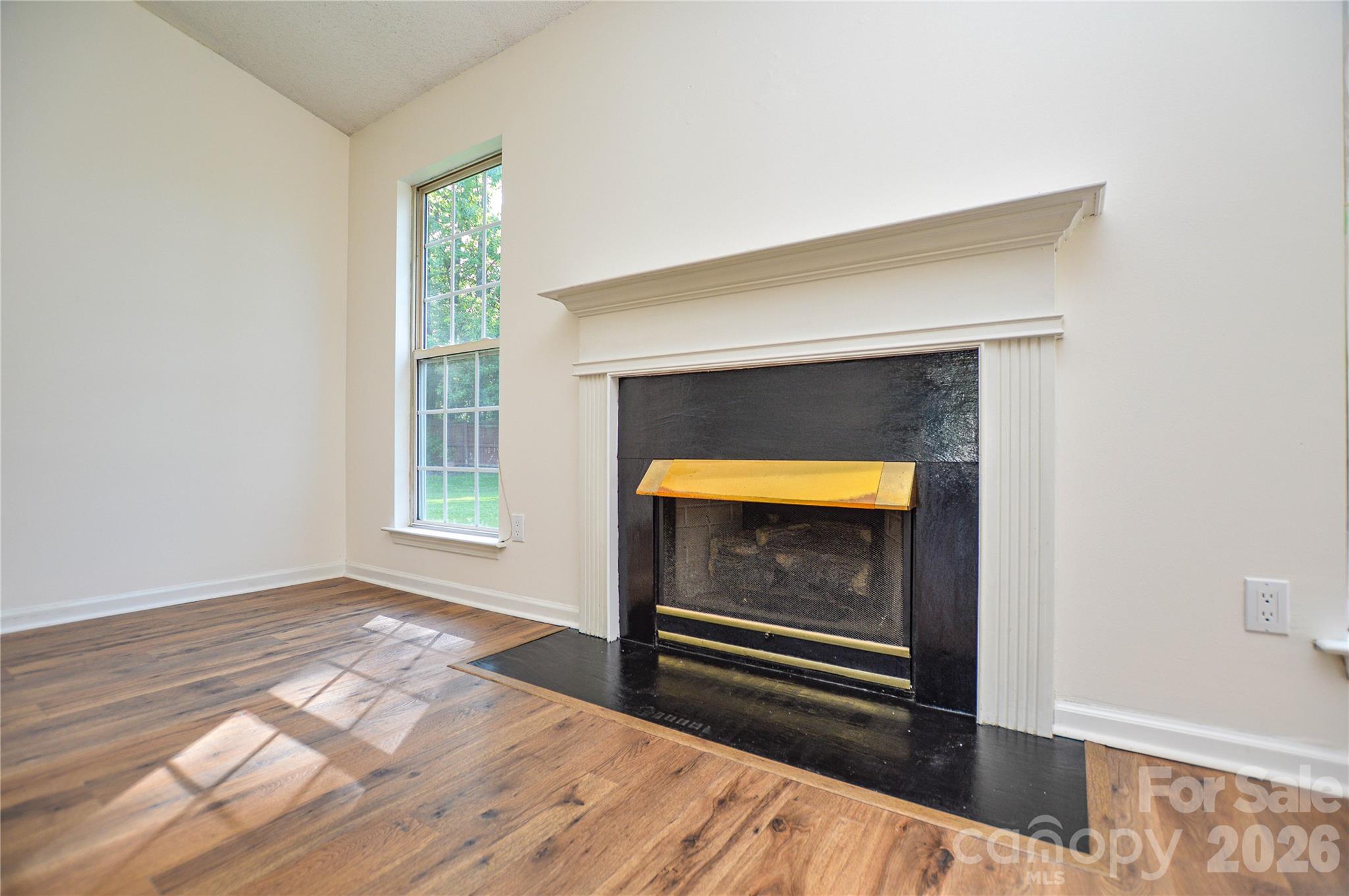 3300 Braefield Drive N/a Property Photo 8