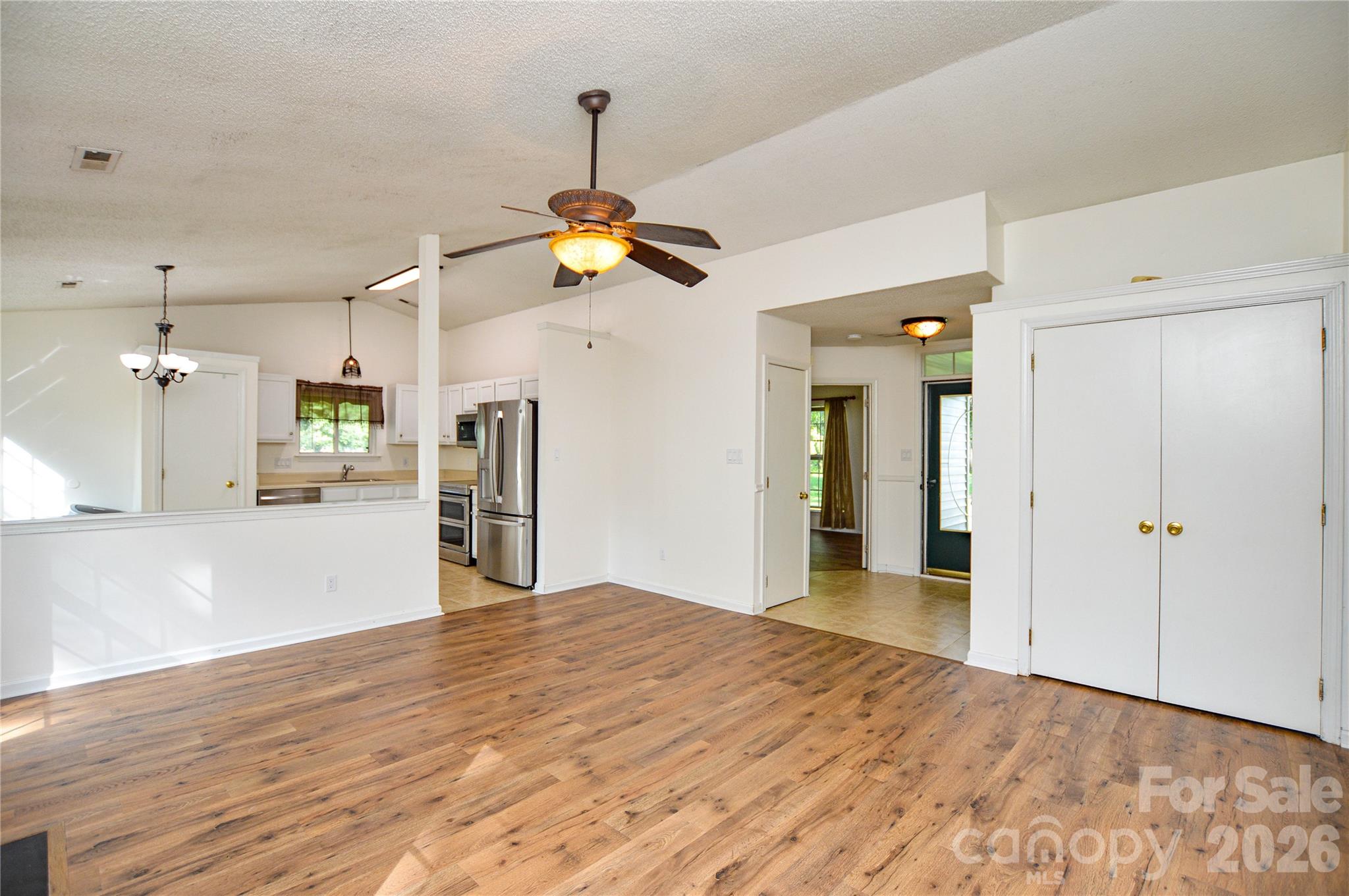 3300 Braefield Drive N/a Property Photo 10
