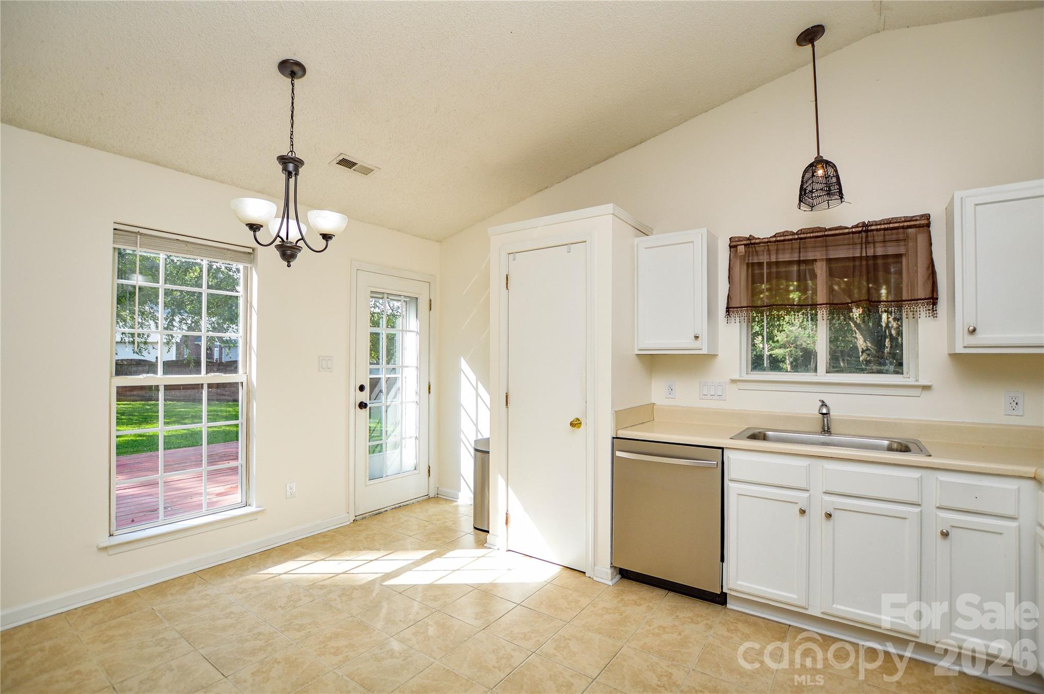 3300 Braefield Drive N/a Property Photo 13