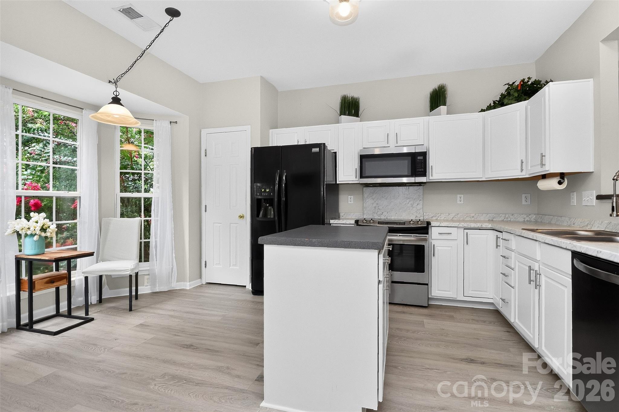 12905 Bullock Greenway Boulevard Property Photo 8