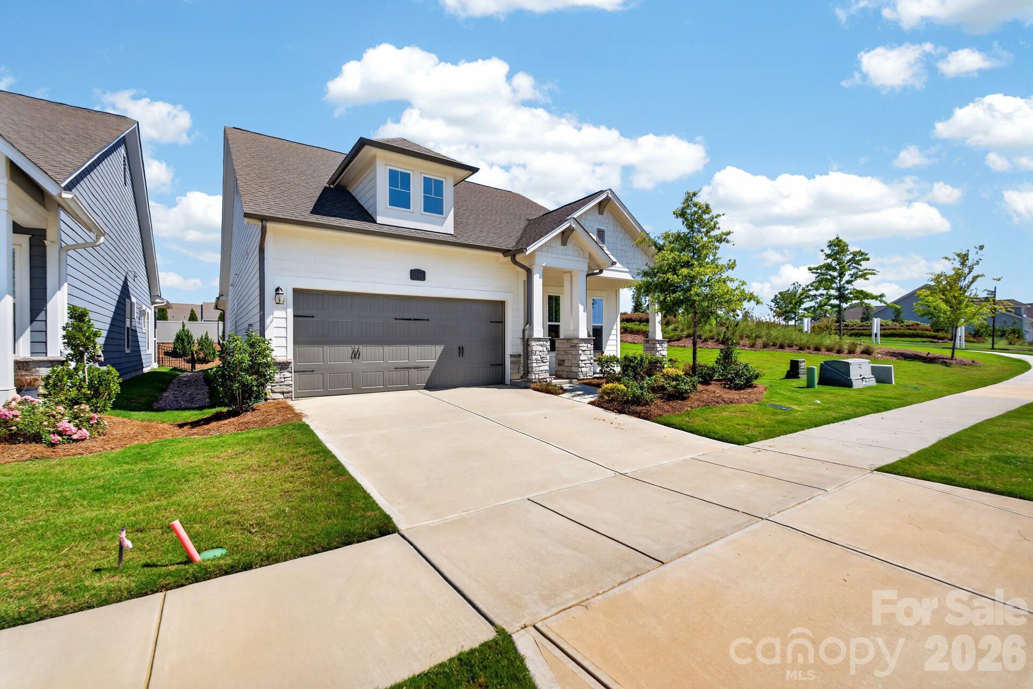 1306 Idyllic Lane Property Photo 2