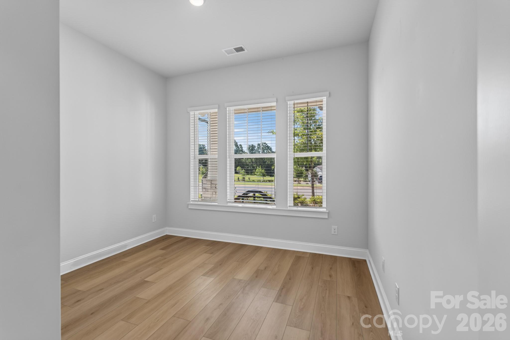 1306 Idyllic Lane Property Photo 27