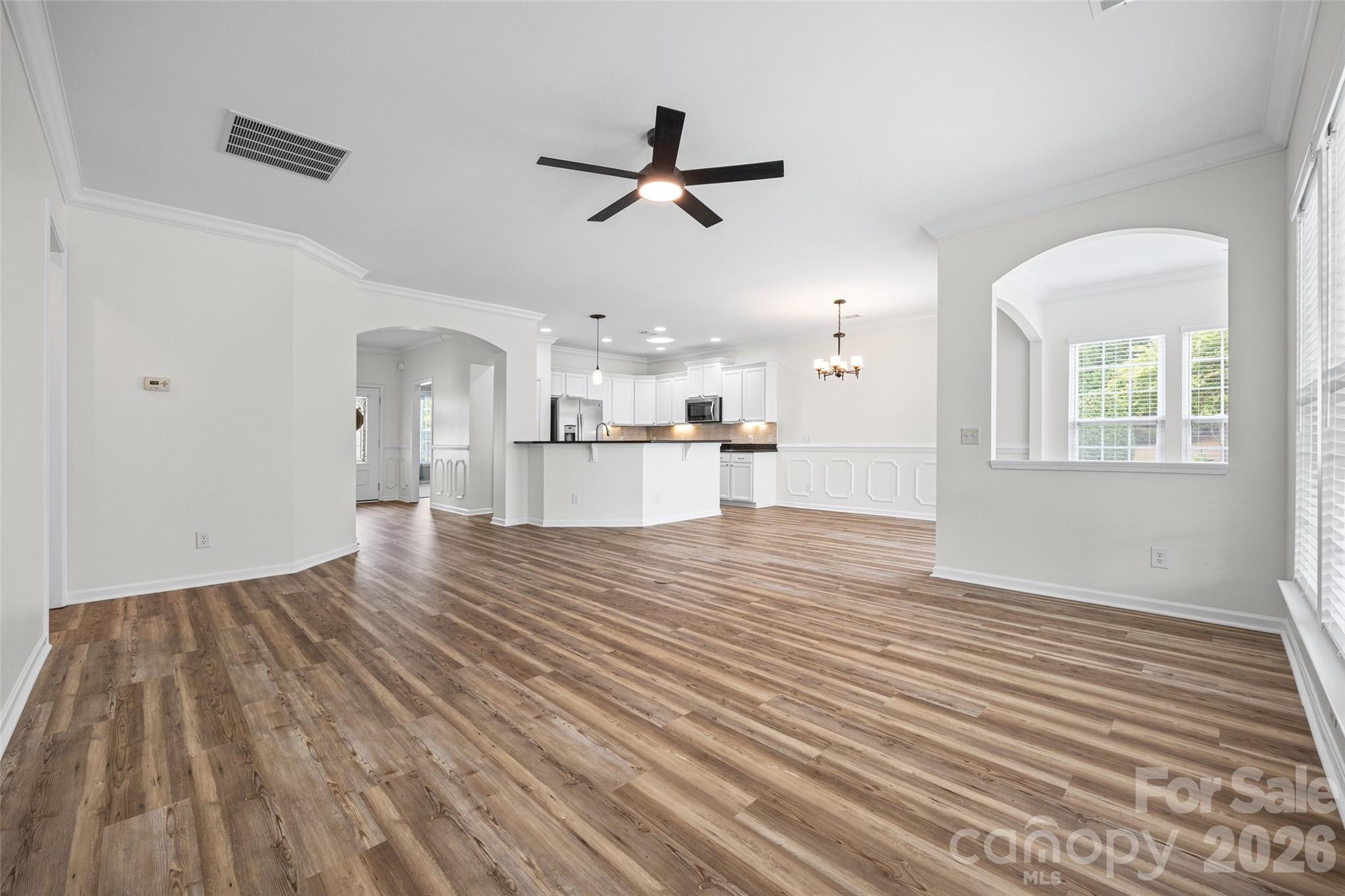 2027 Maned Goose Court Property Photo 8