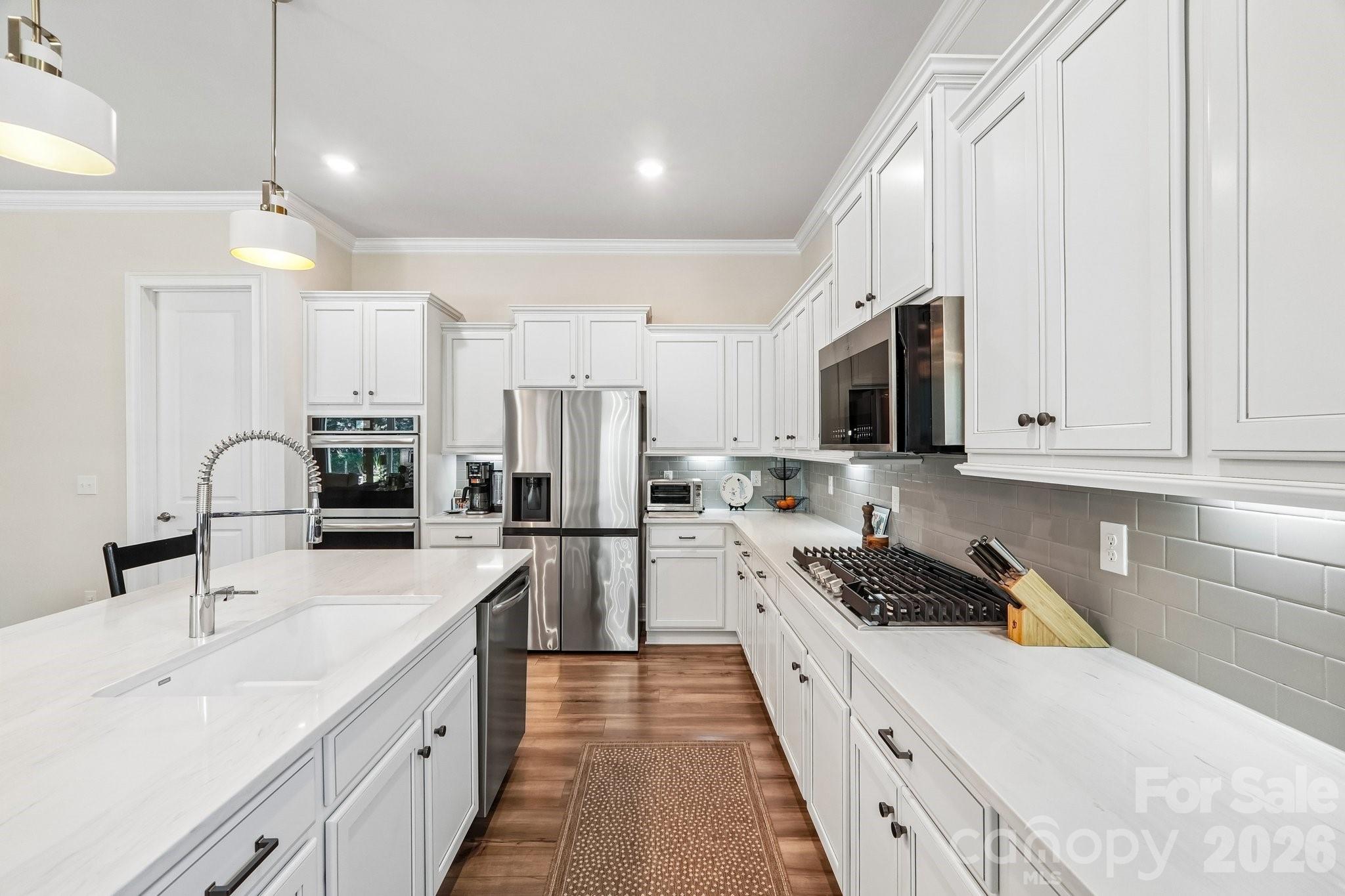 5408 Chegall Crossing Way Property Photo 27