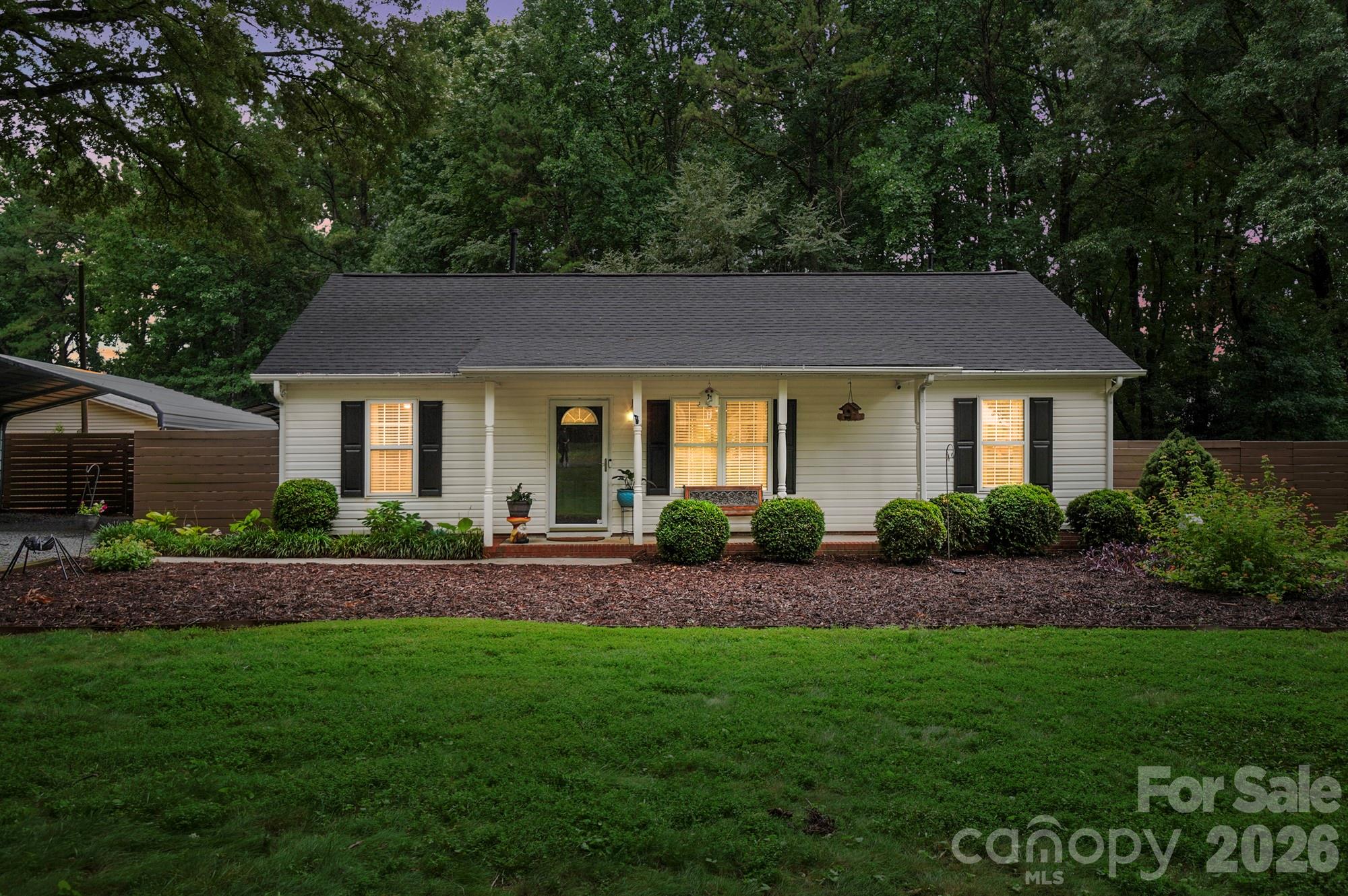 5335 Springdale Avenue Property Photo 1