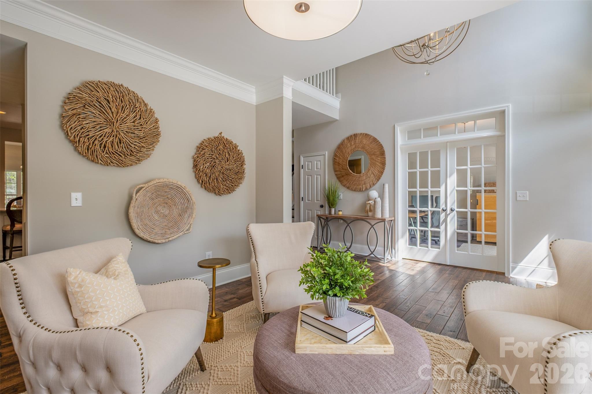 913 Grayscroft Drive Property Photo 16