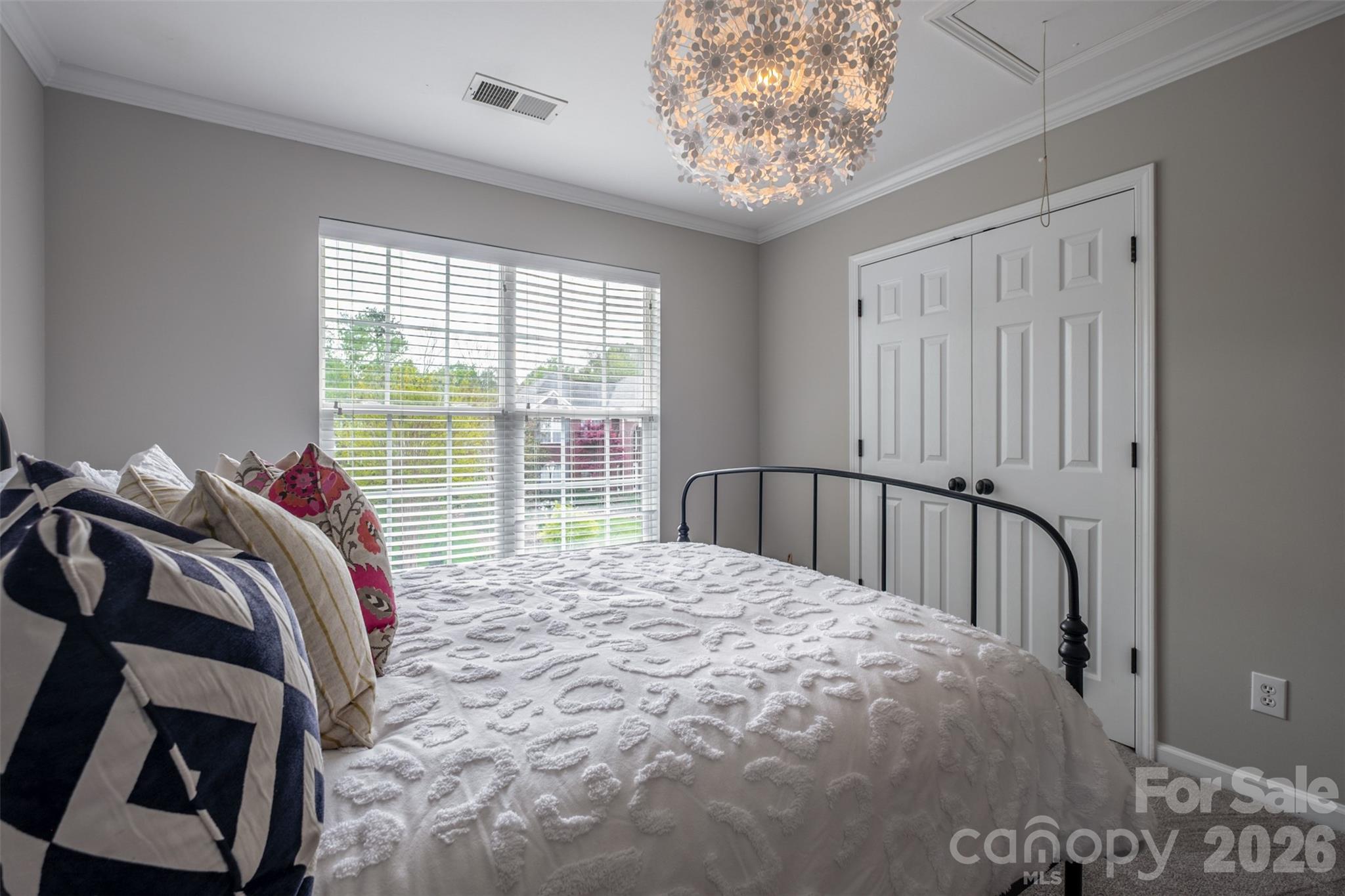 913 Grayscroft Drive Property Photo 33