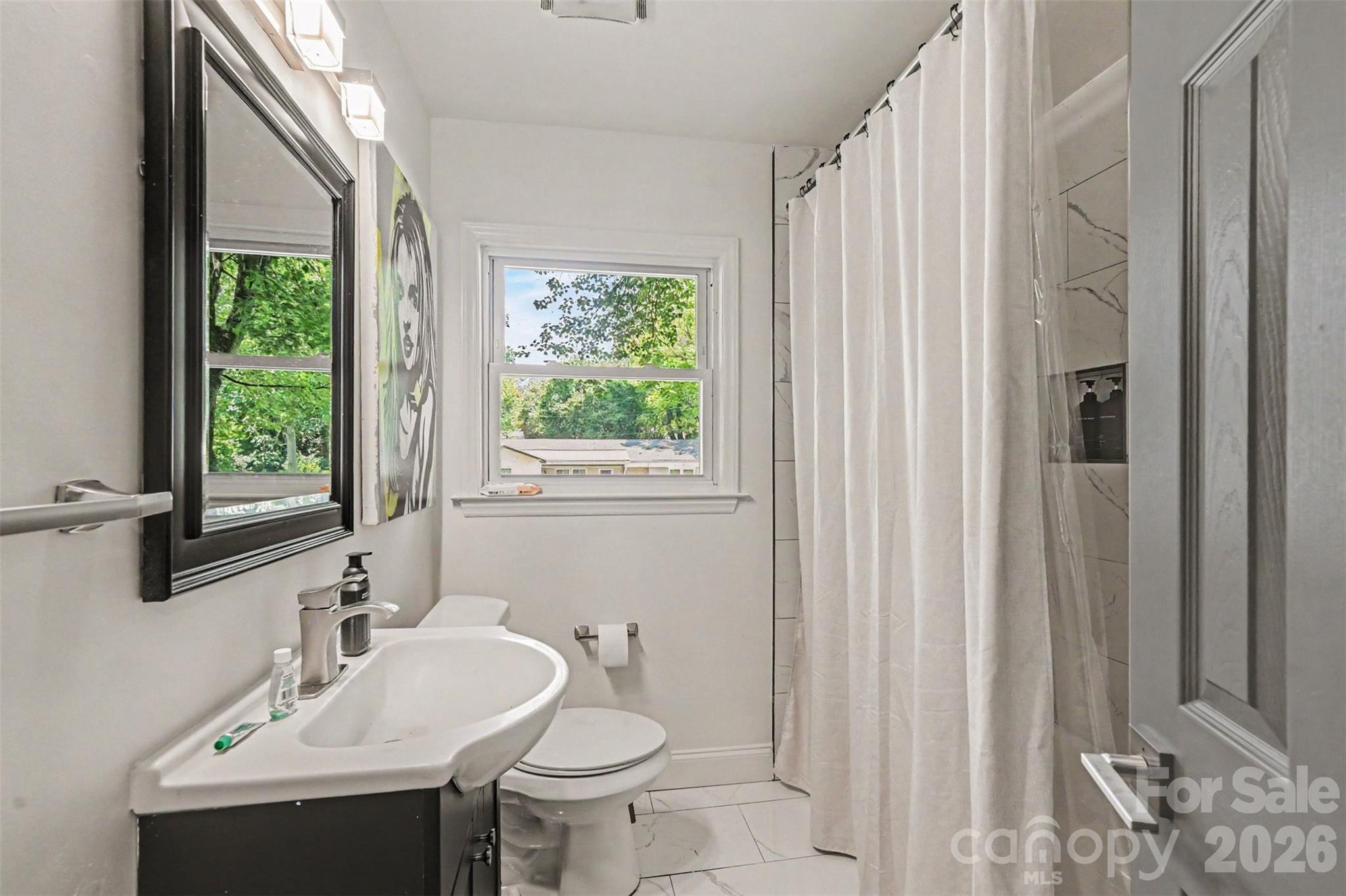 1027 Dresden Drive Property Photo 23