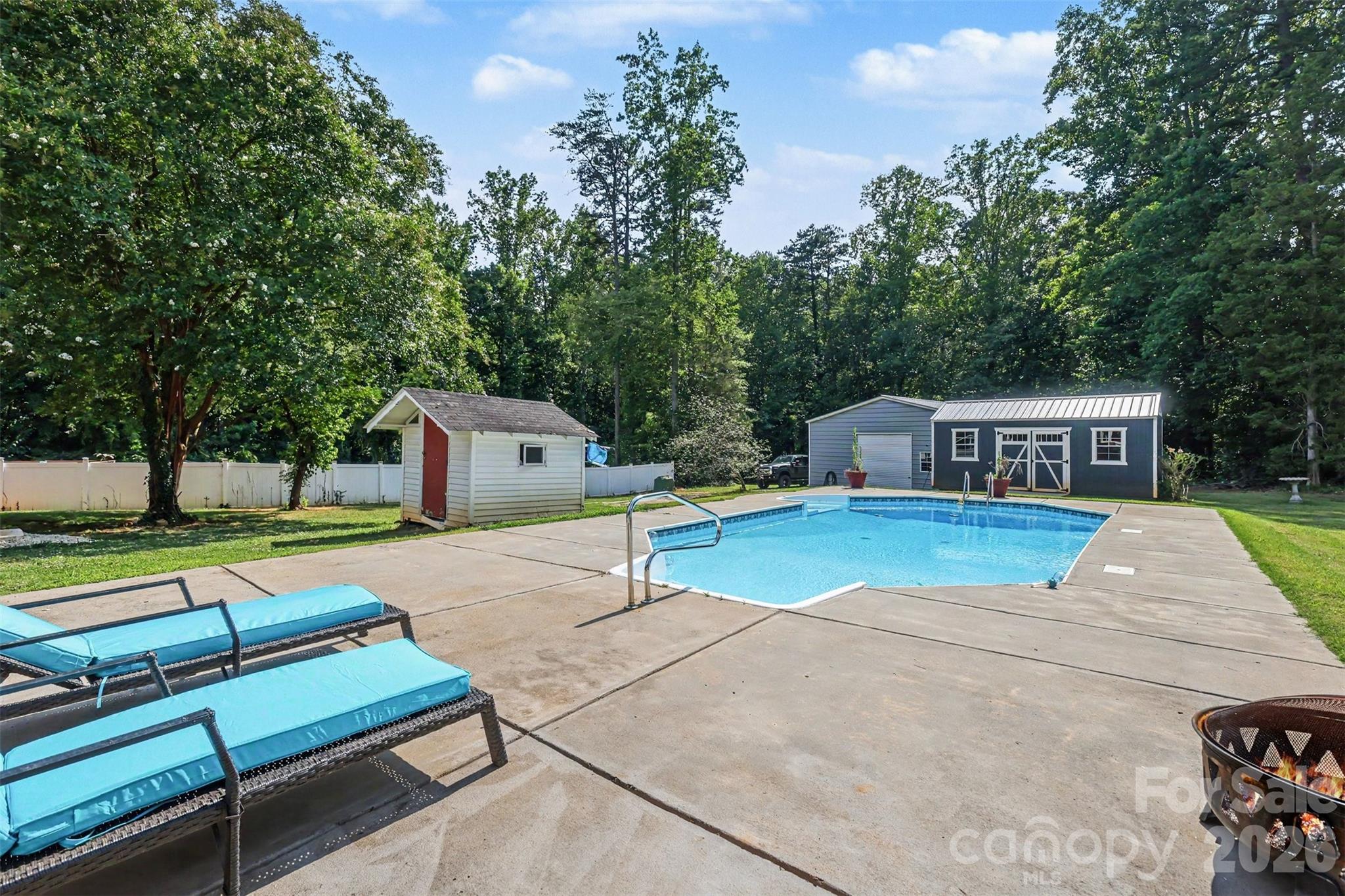 220 Roger Drive Property Photo 34