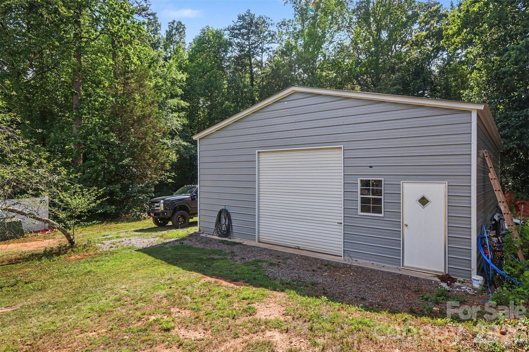 220 Roger Drive Property Photo 36