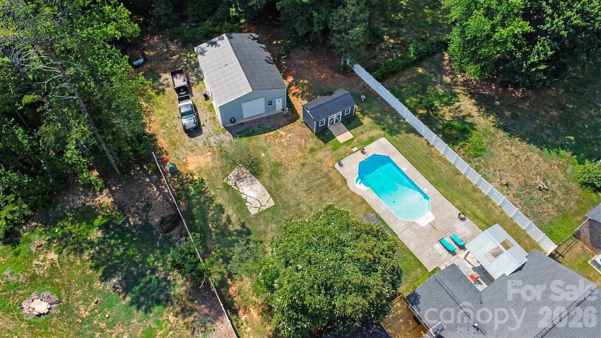 220 Roger Drive Property Photo 41