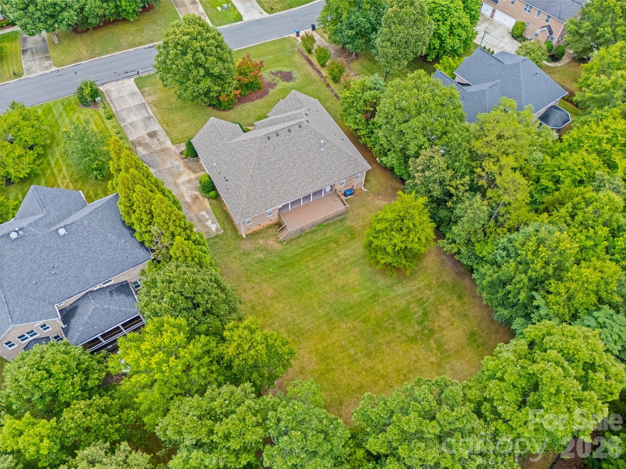 8809 Nellie Lane Property Photo 7