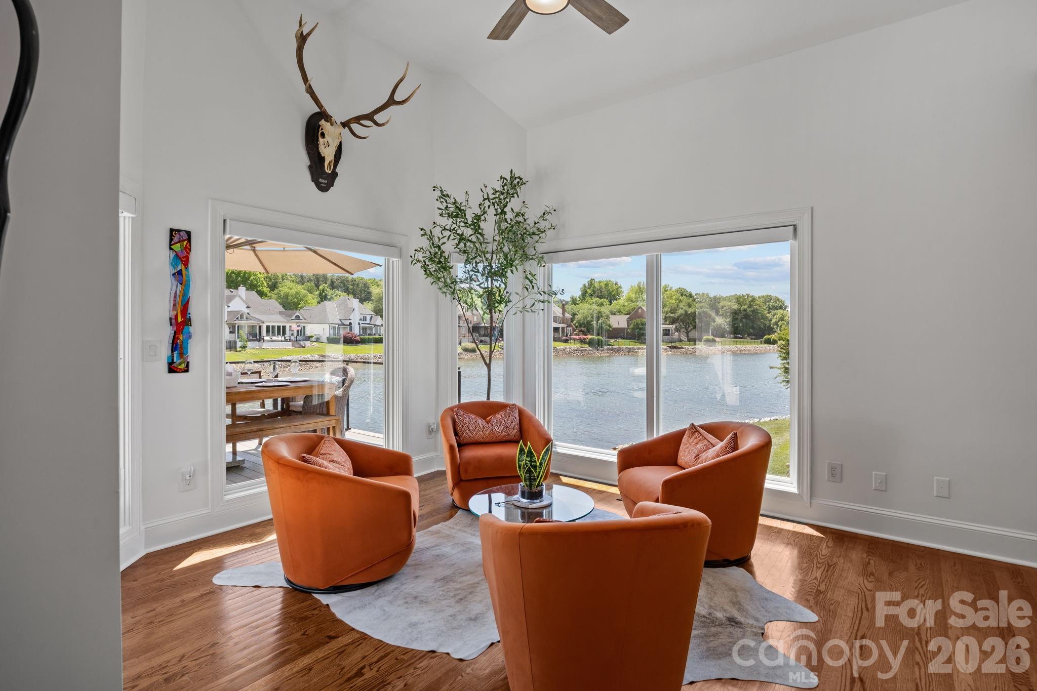 7322 Swansea Lane Property Photo 17