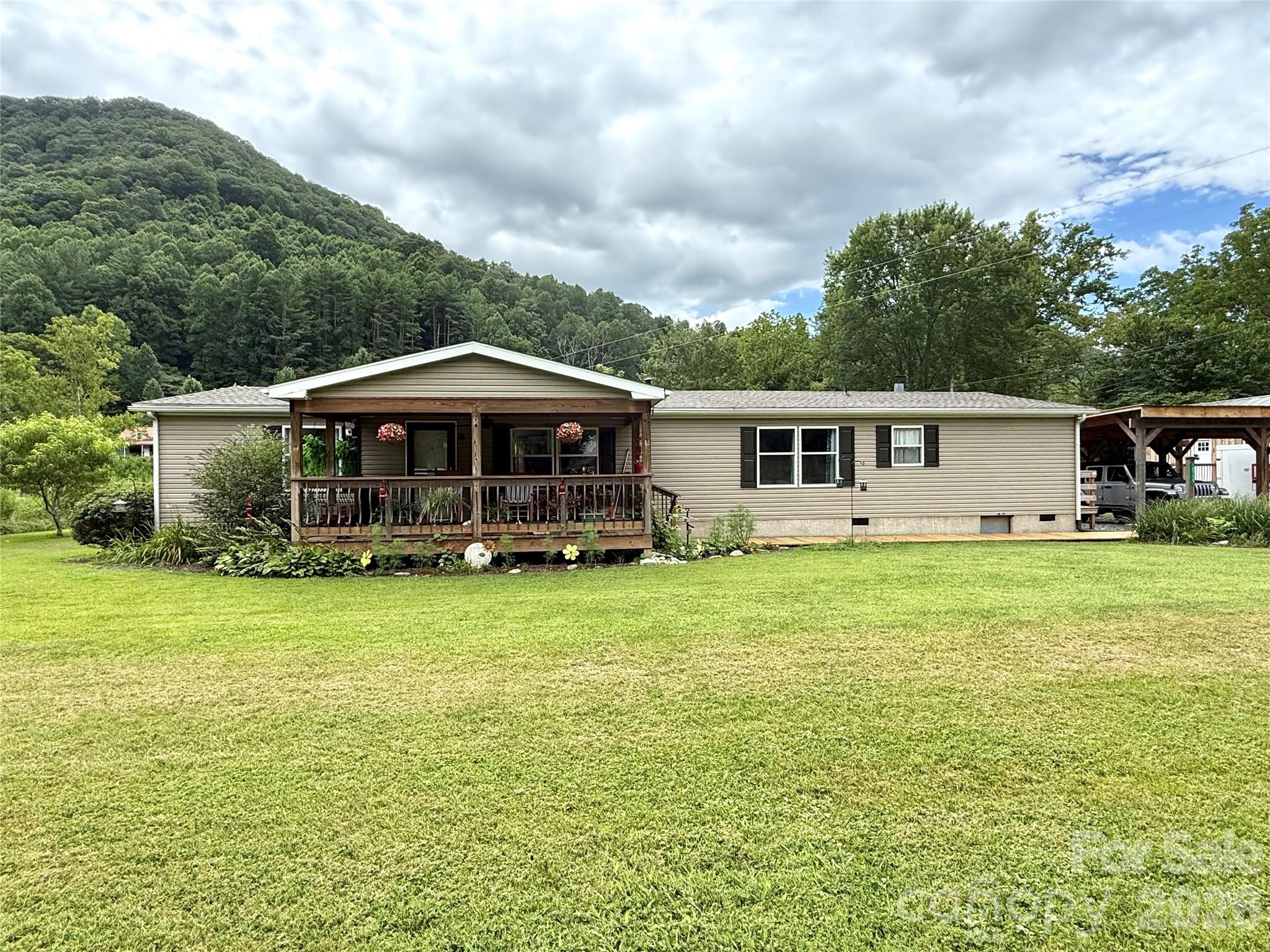 10755 Nc 209 Highway Property Photo 2