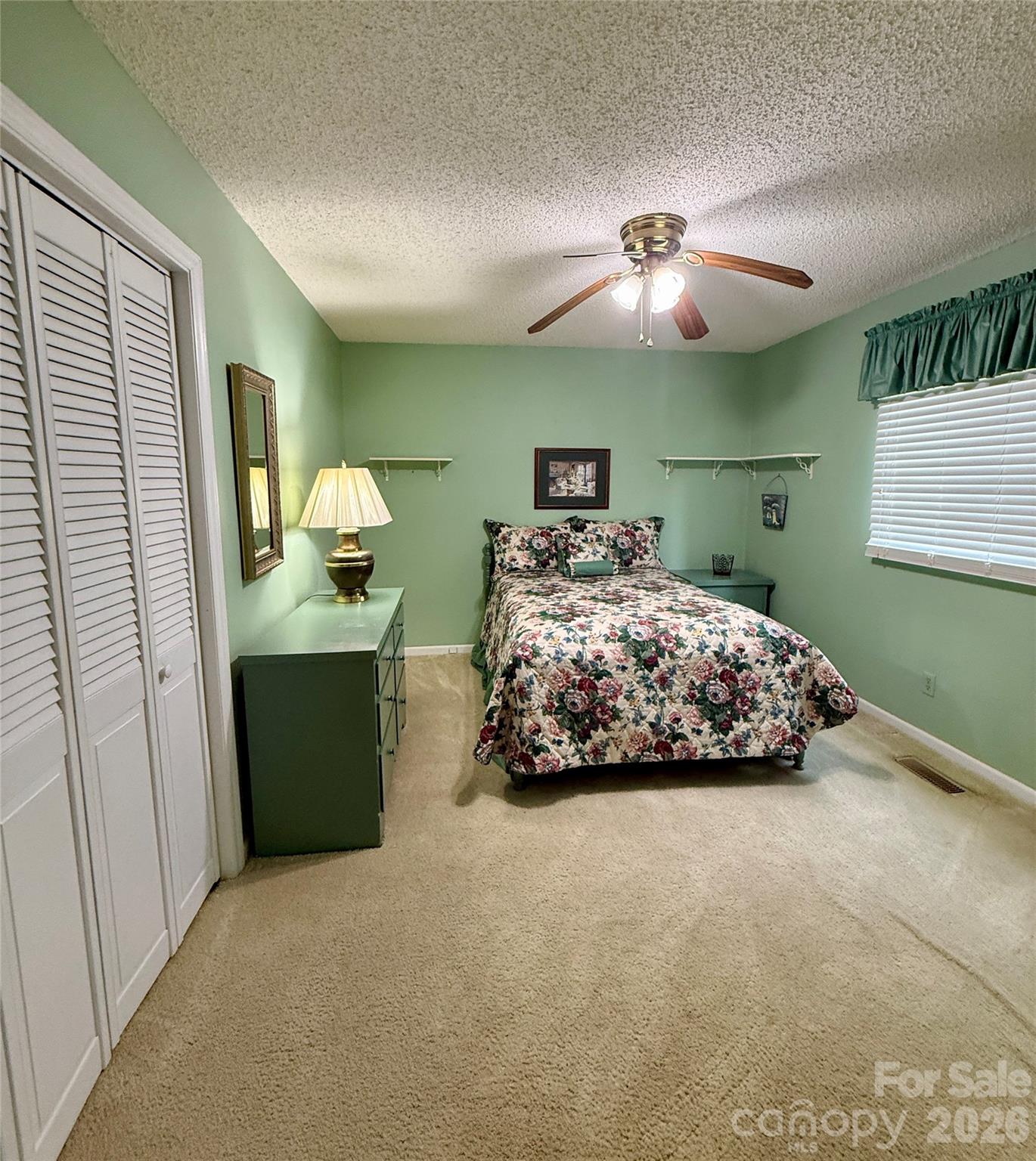 1100 Jennifer Lane Property Photo 23