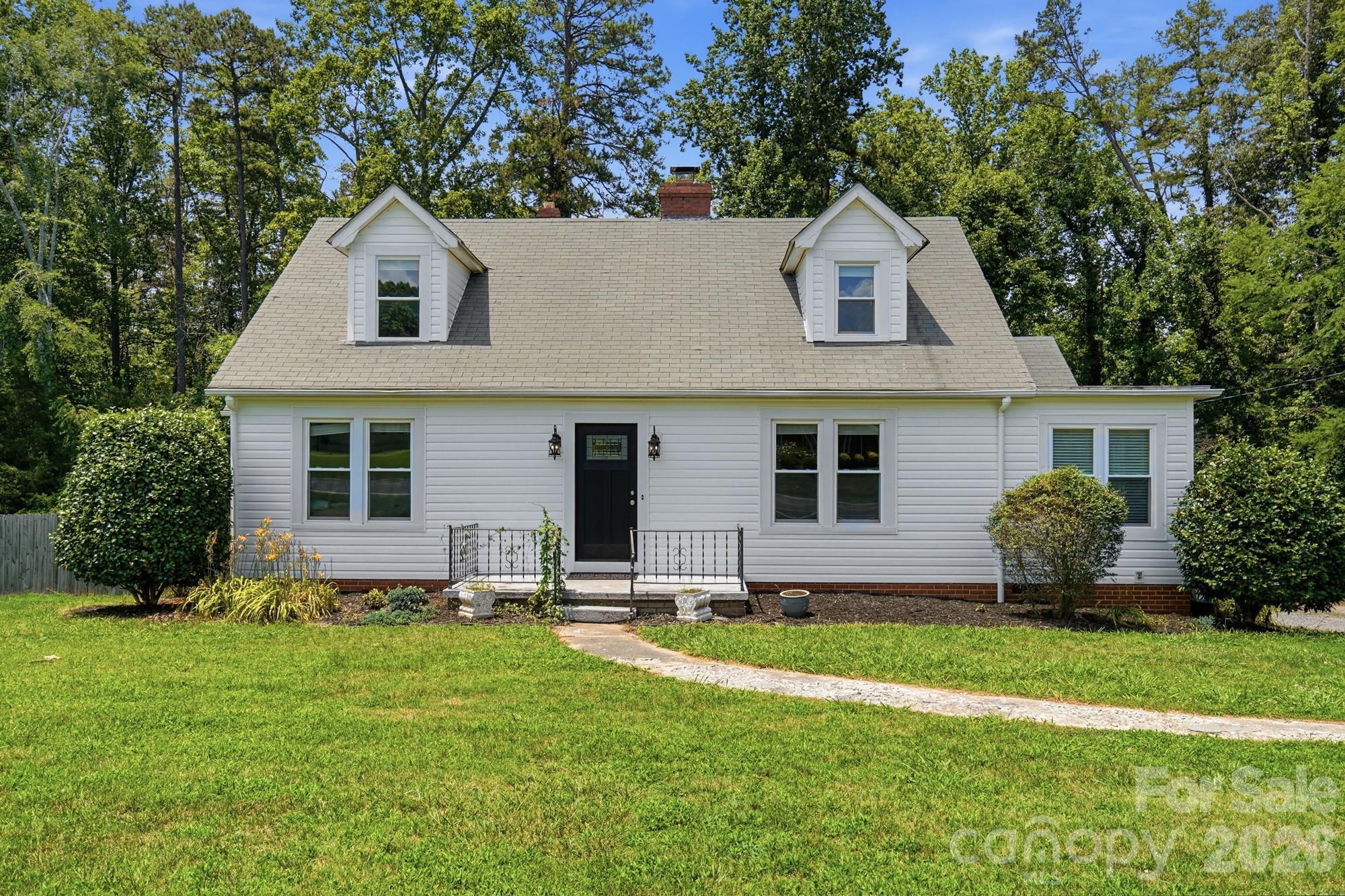 12050 Old Concord Road Property Photo 1