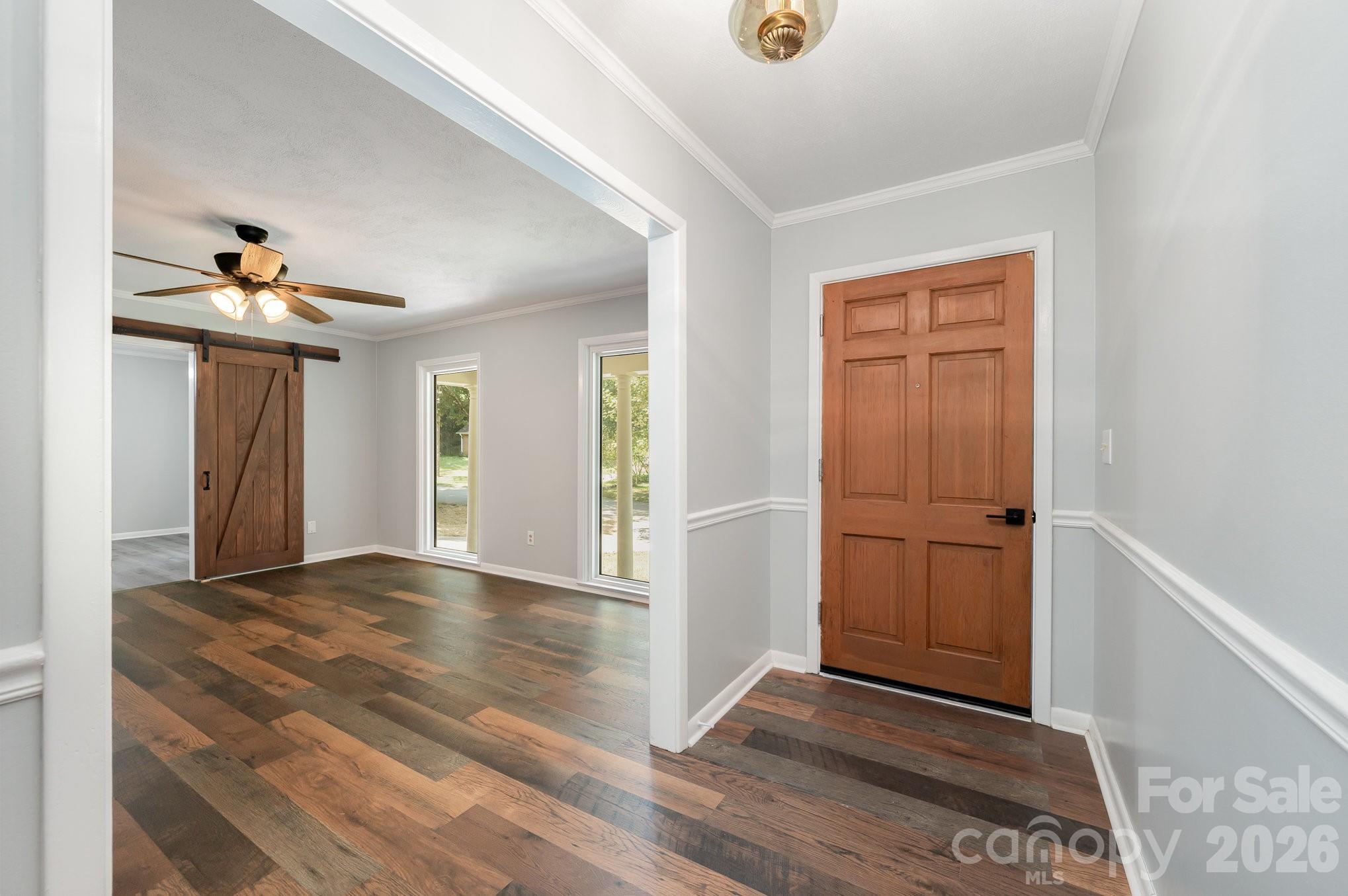 114 Elmwood Drive Property Photo 7