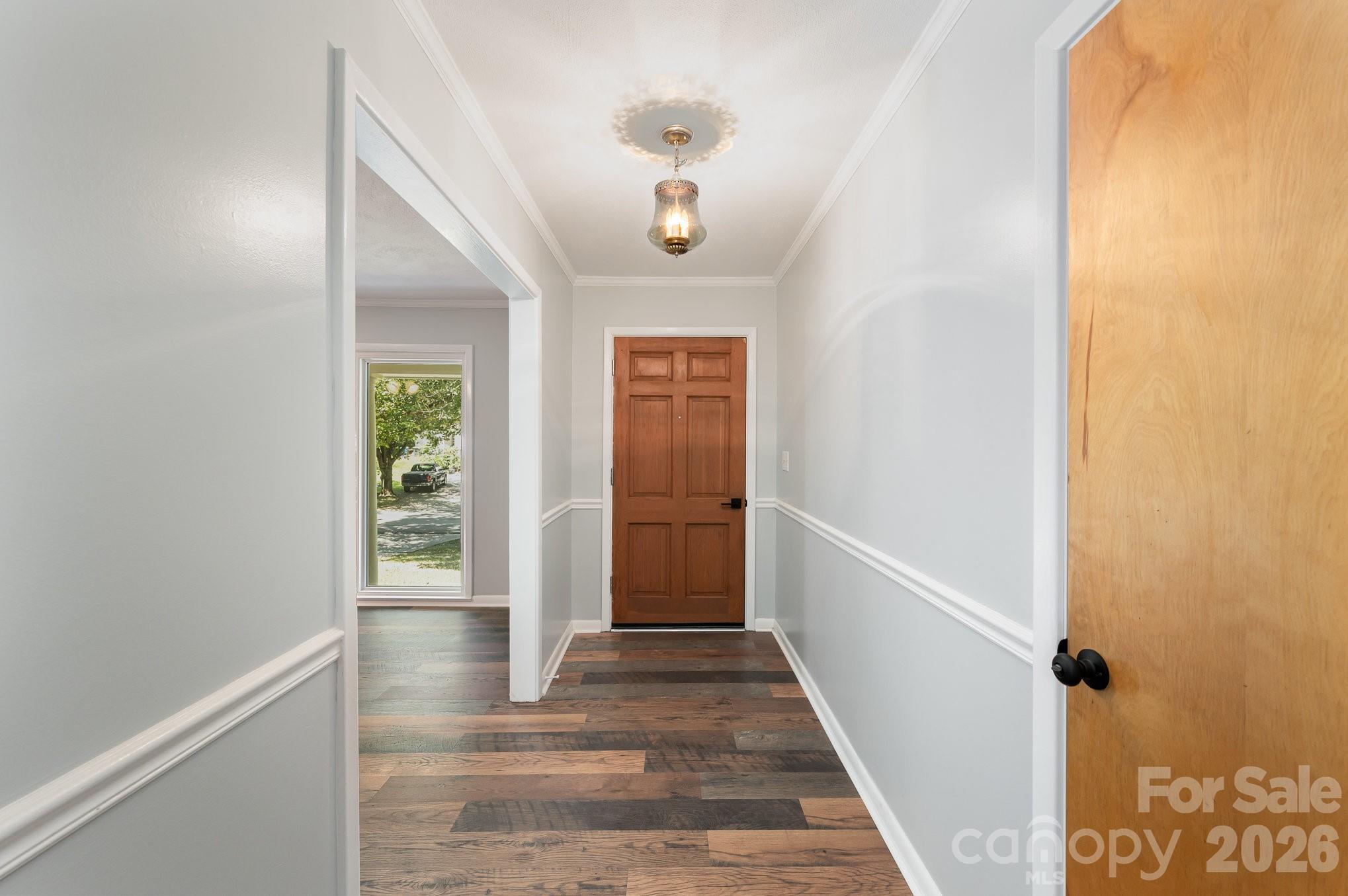 114 Elmwood Drive Property Photo 8