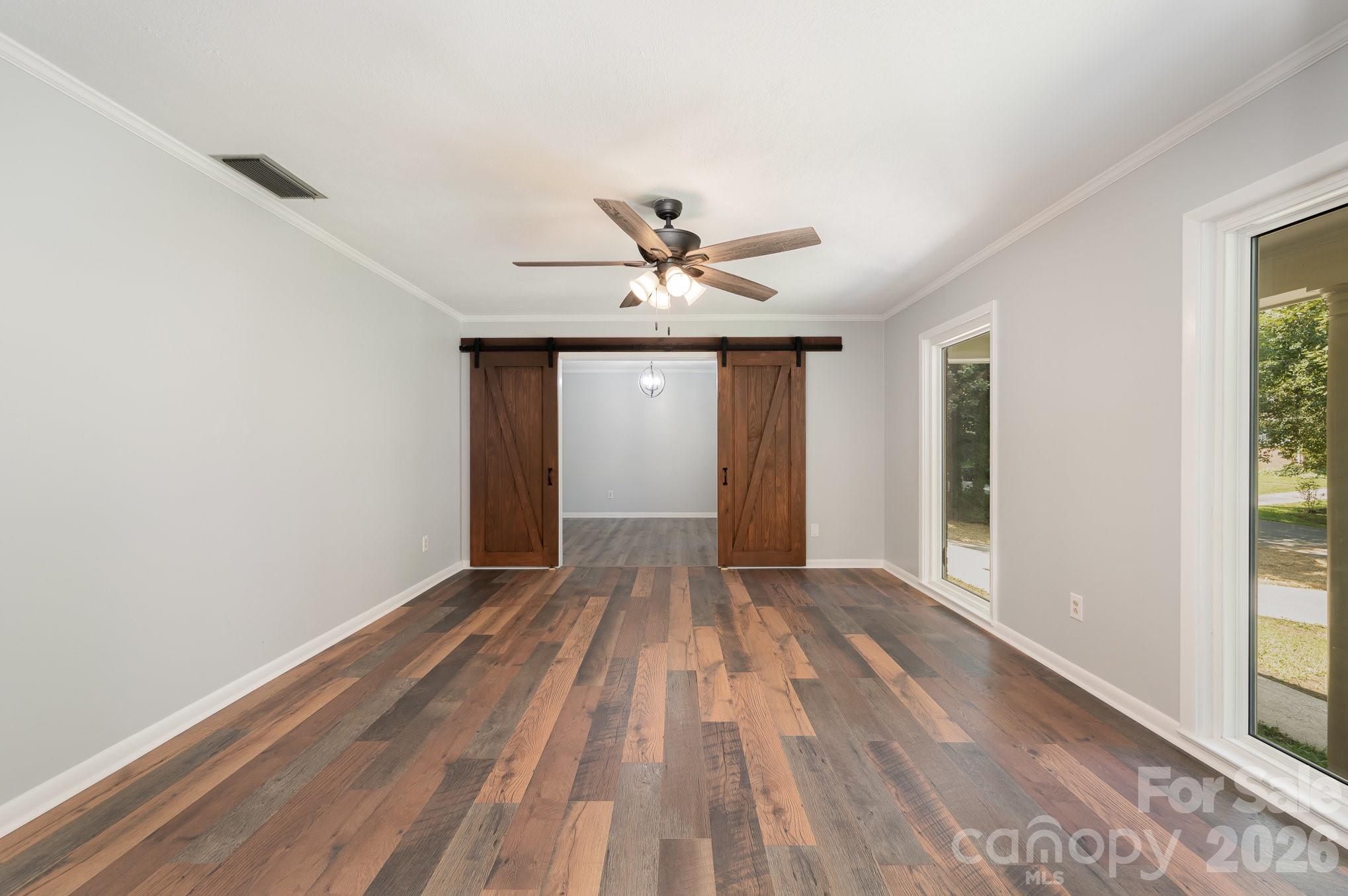 114 Elmwood Drive Property Photo 10