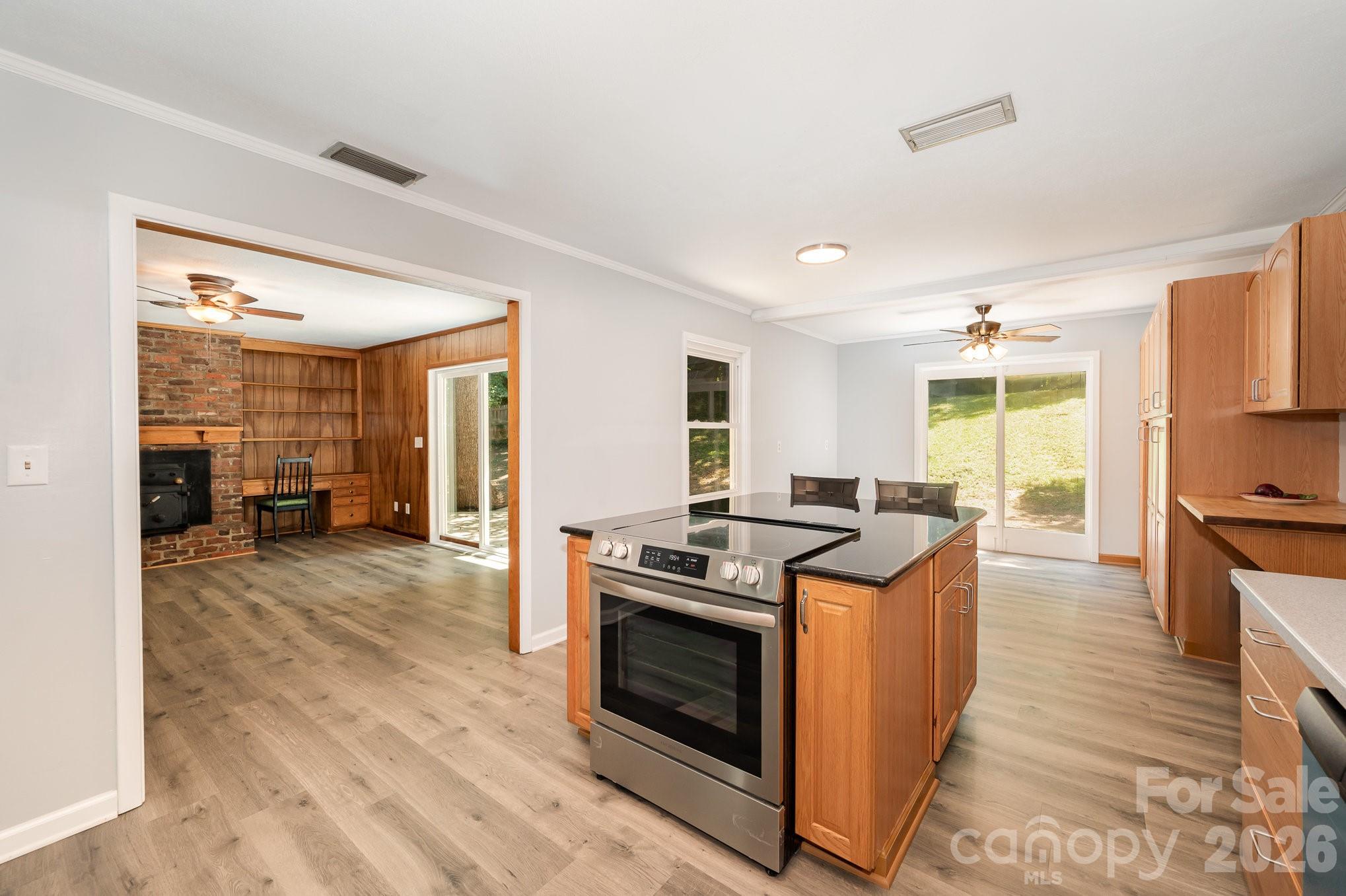 114 Elmwood Drive Property Photo 17