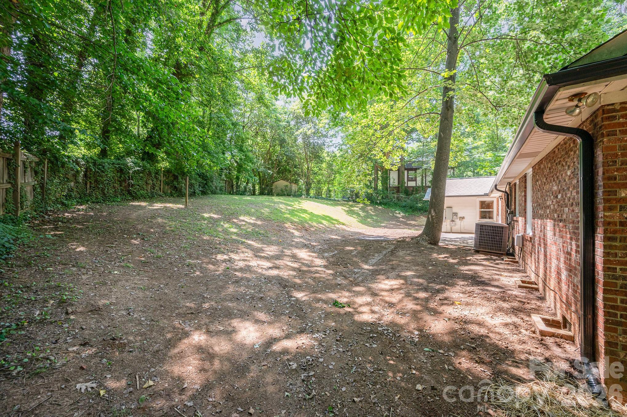114 Elmwood Drive Property Photo 31