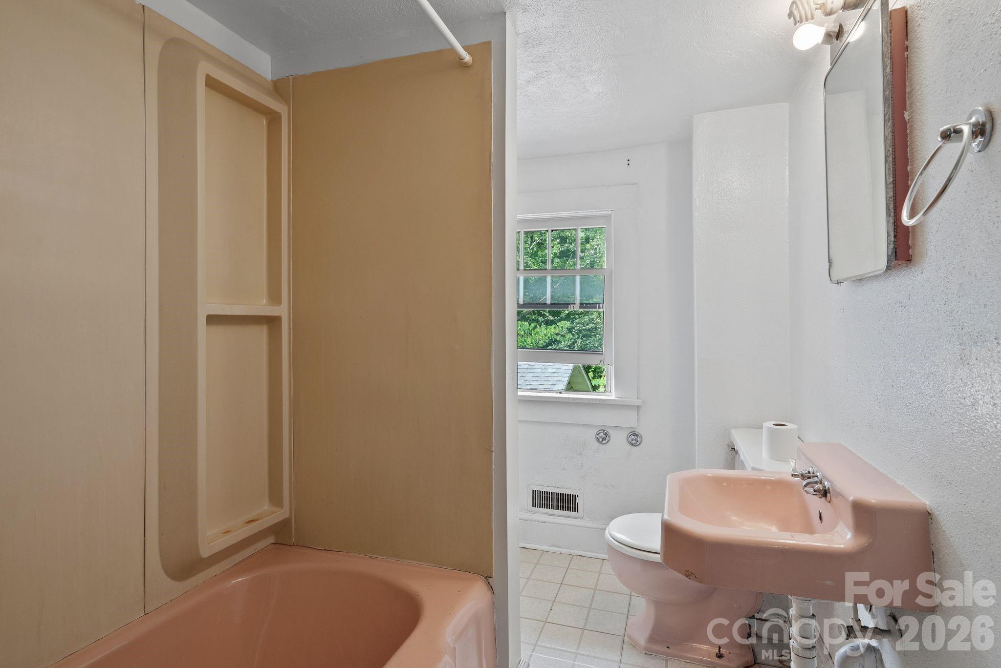 49 Church Street Property Photo 25