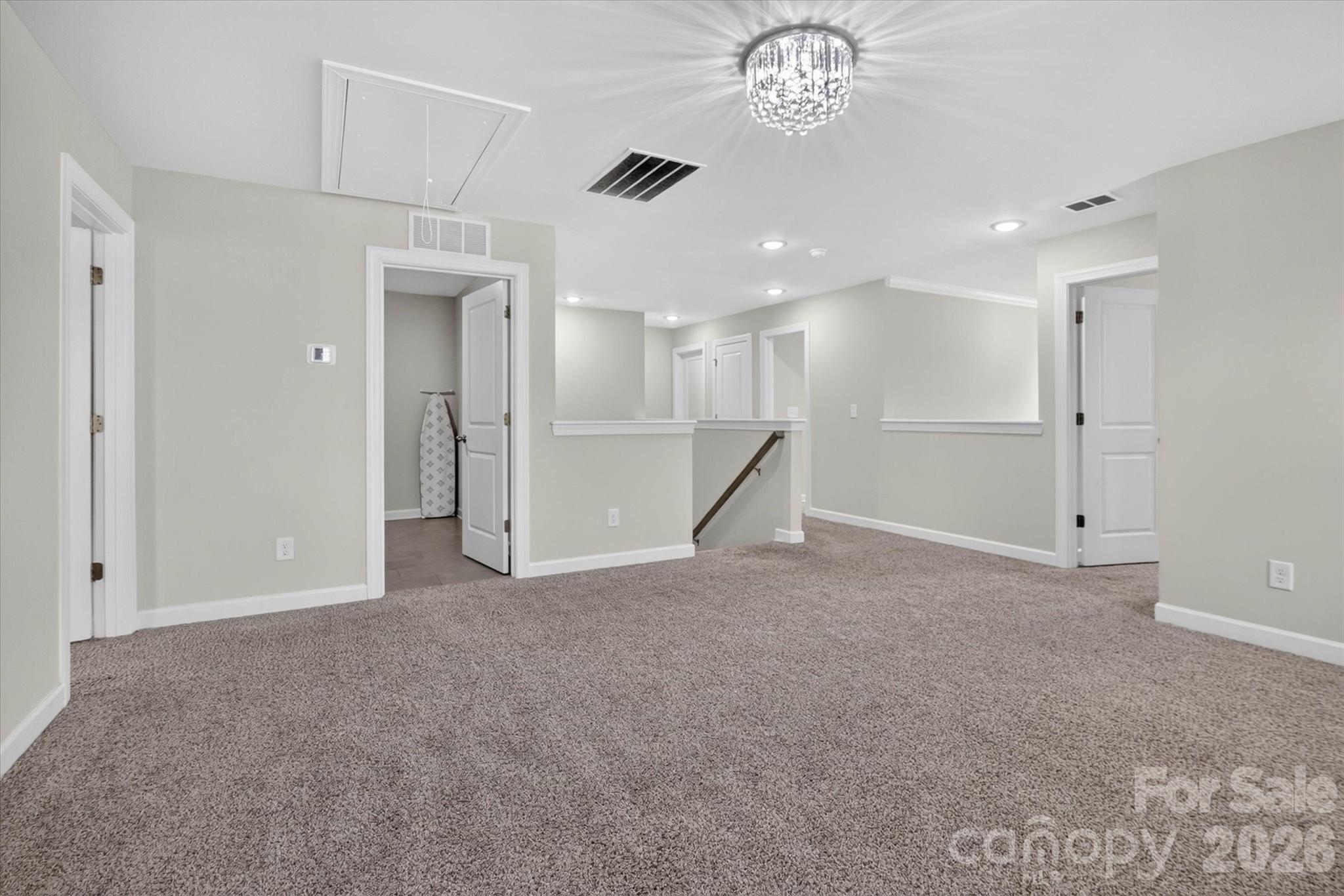 1041 Red Apple Street Property Photo 12
