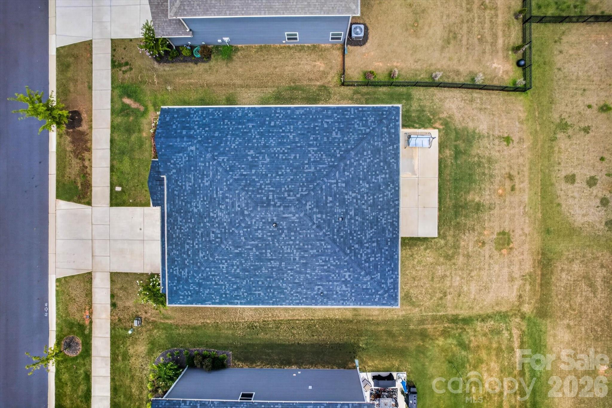 1041 Red Apple Street Property Photo 24