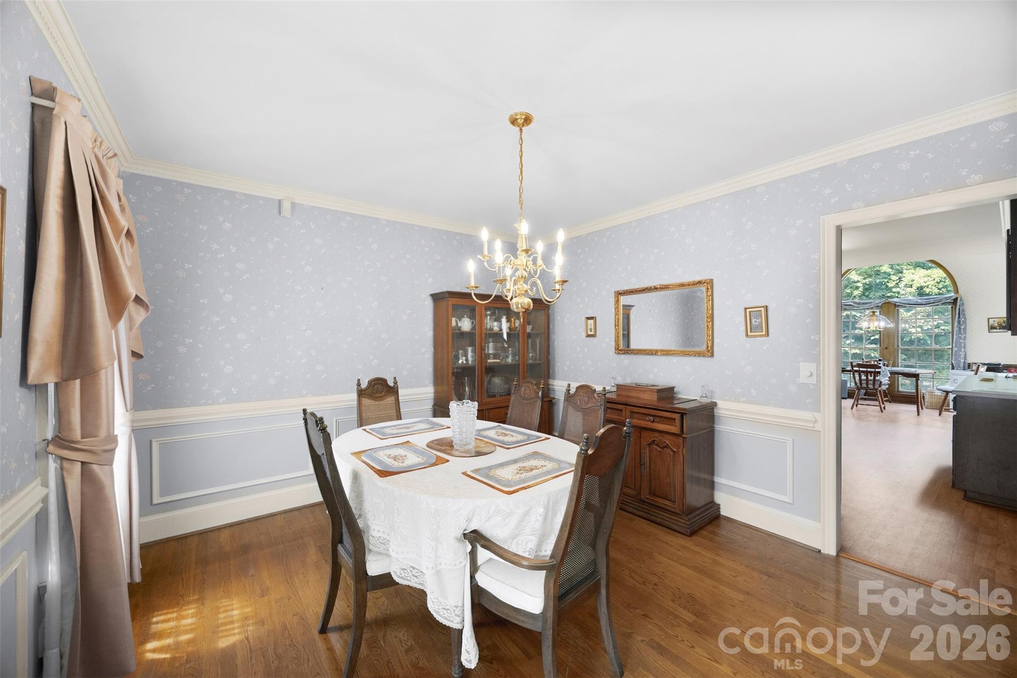 1568 Wheaton Way Property Photo 8
