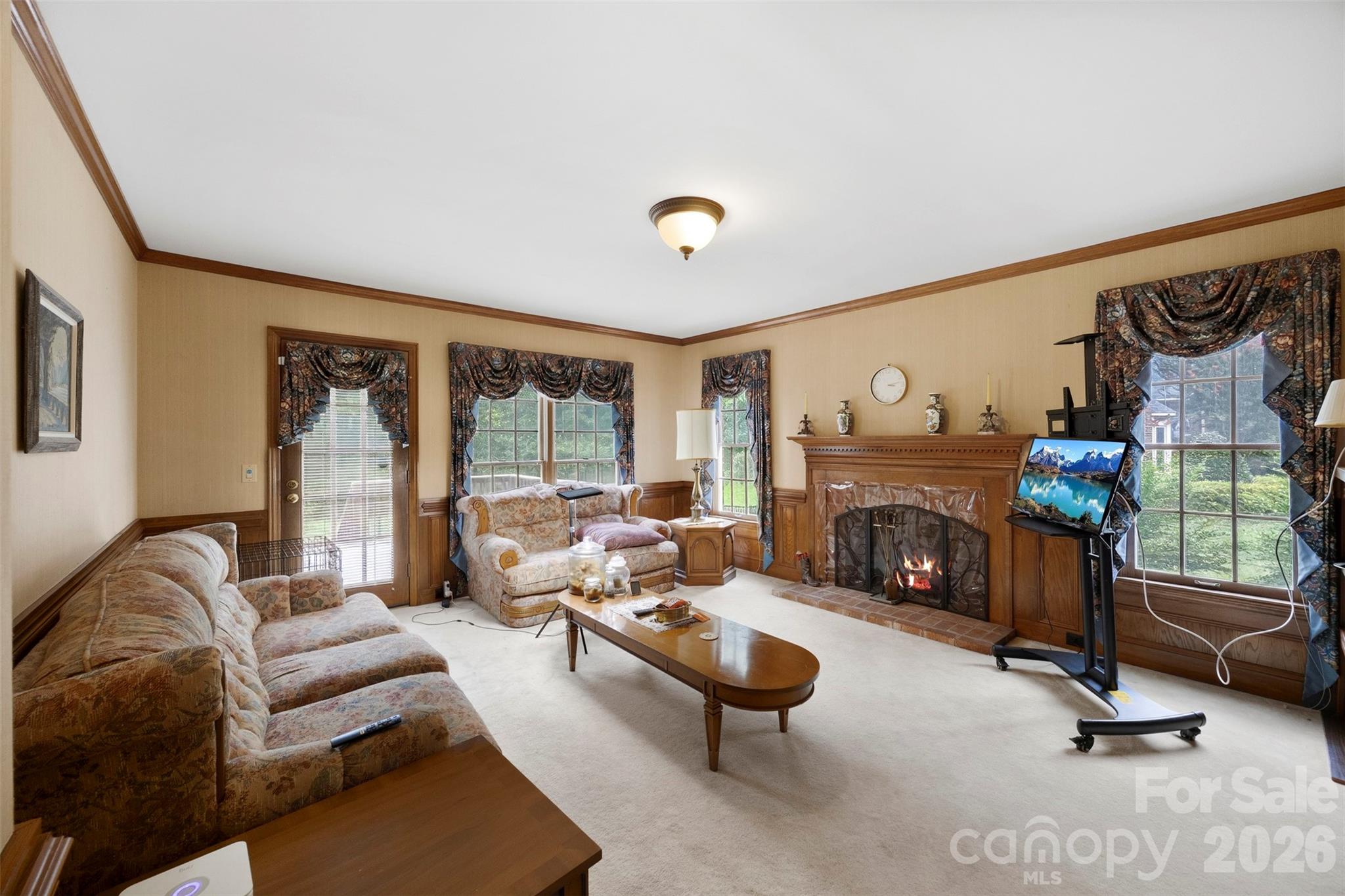 1568 Wheaton Way Property Photo 10