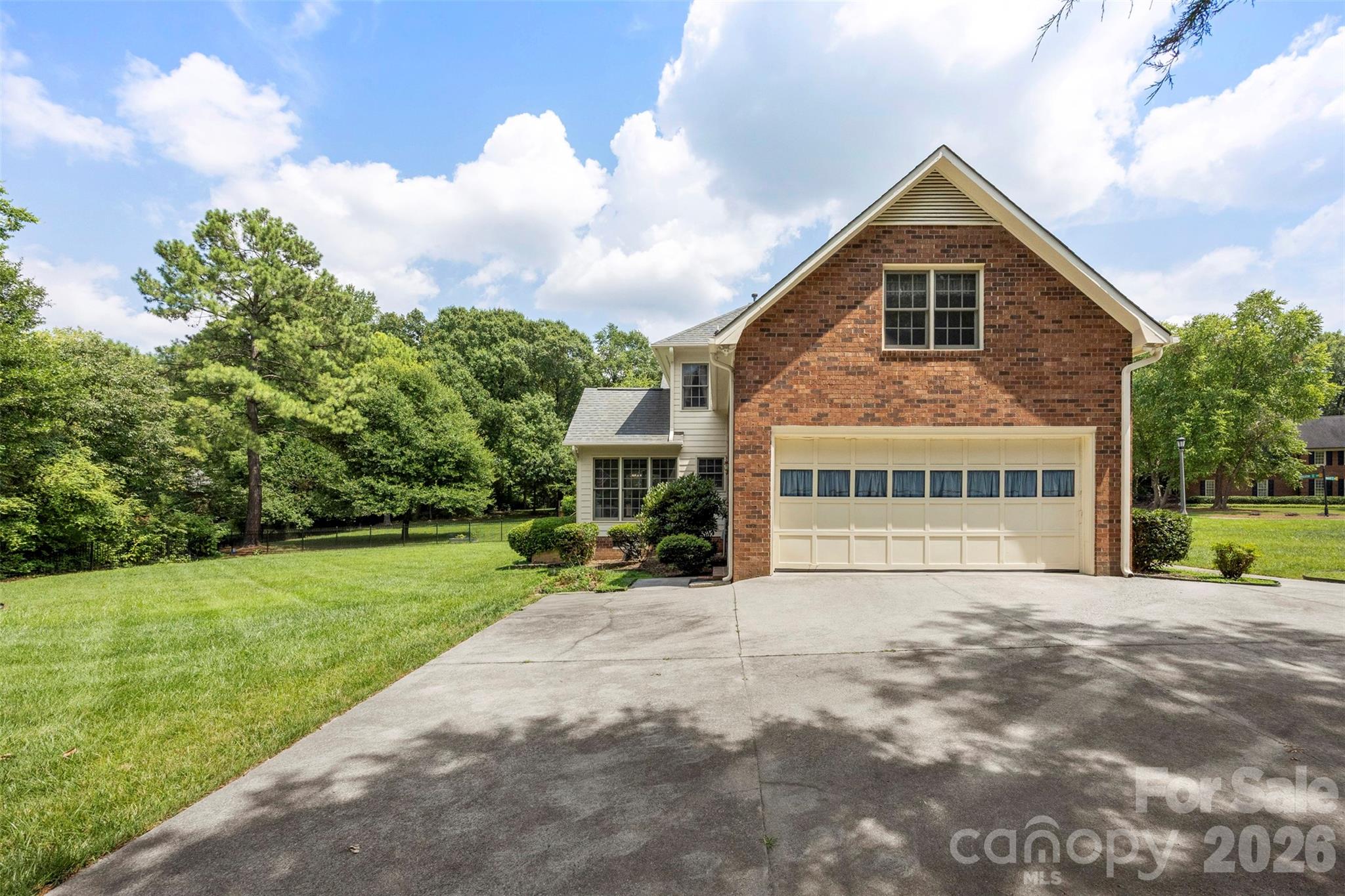 1568 Wheaton Way Property Photo 24
