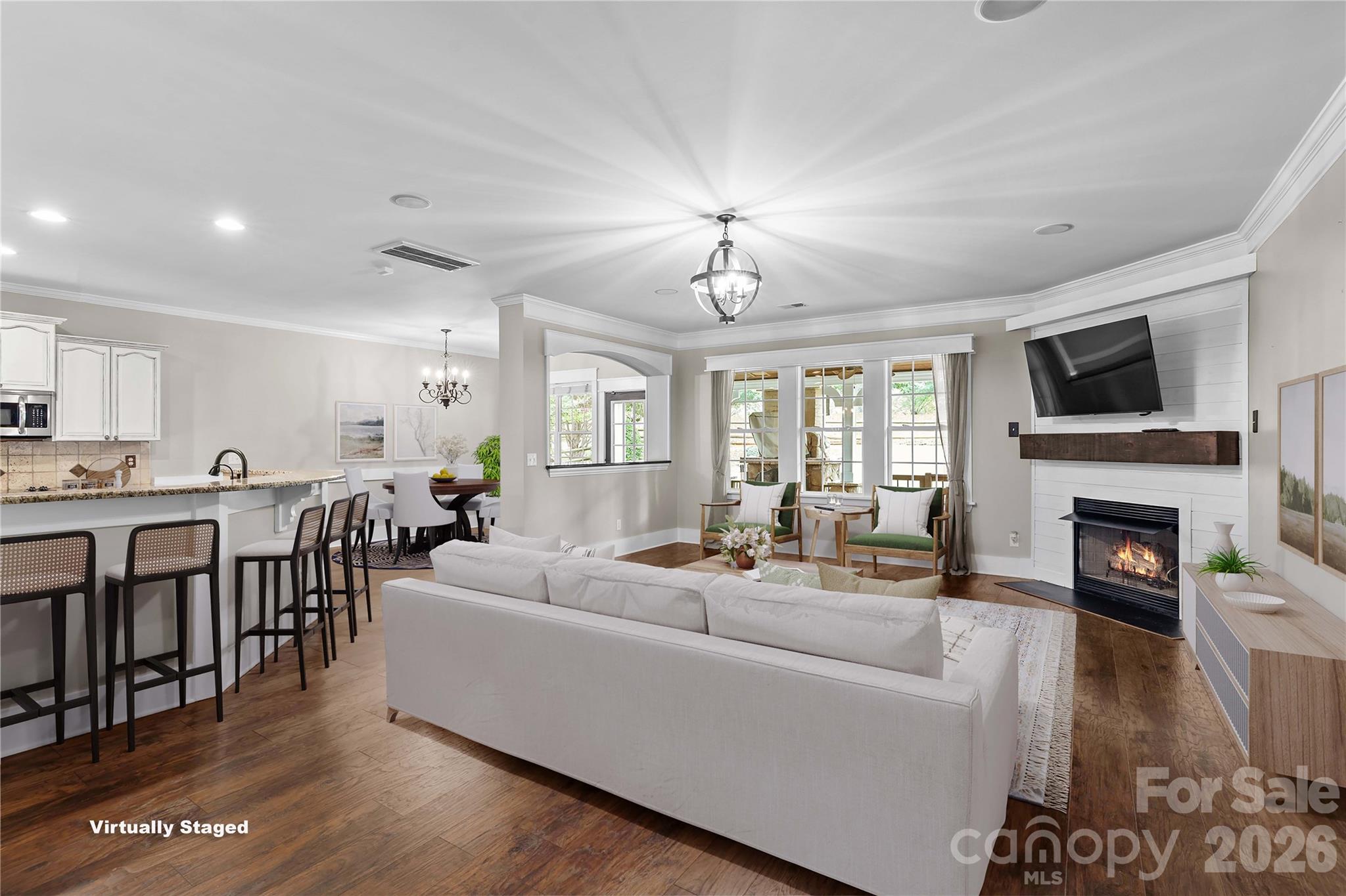 119 Middleton Place Property Photo 3