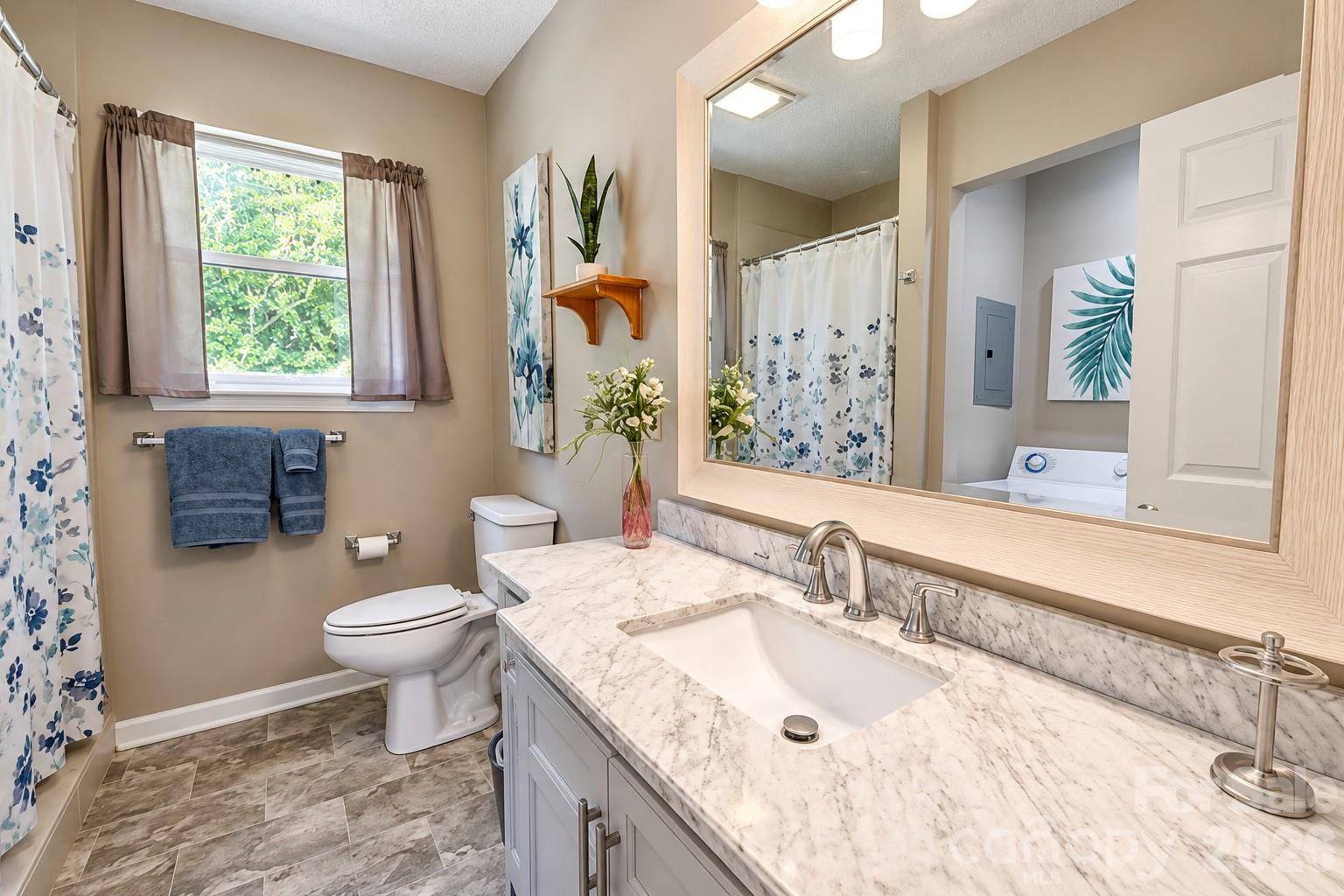96 Rolling Hills Road Property Photo 16