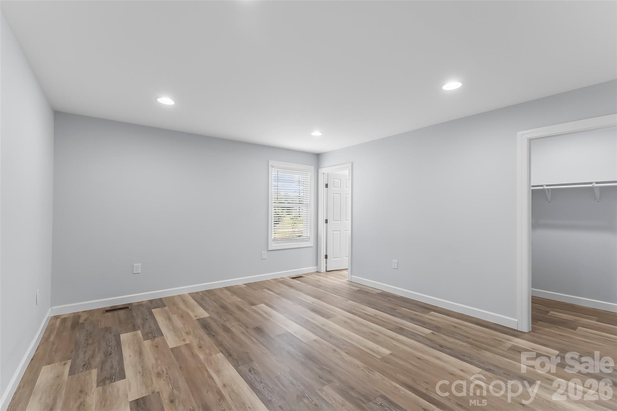 112 Elm Street Property Photo 15