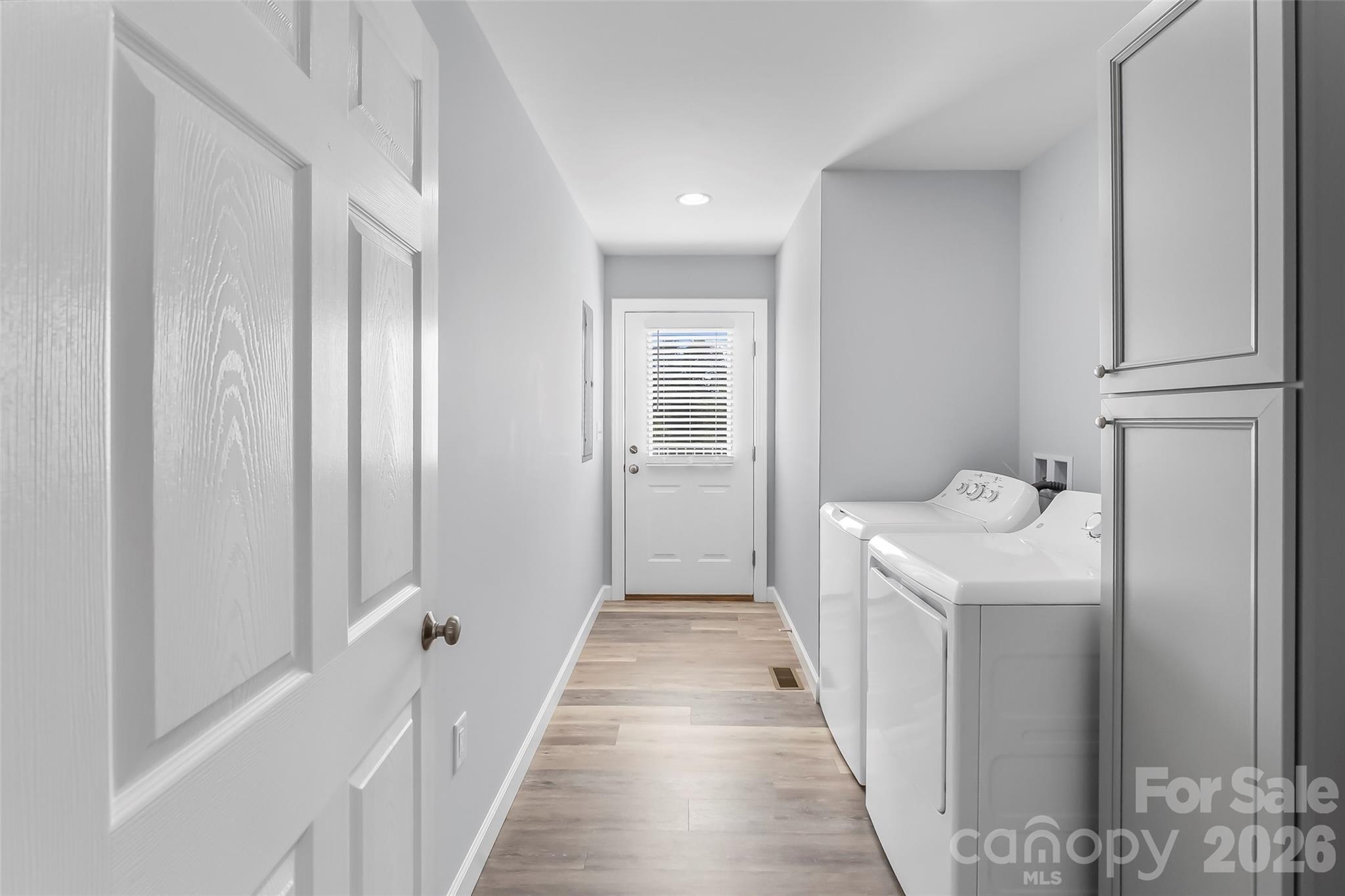 112 Elm Street Property Photo 27