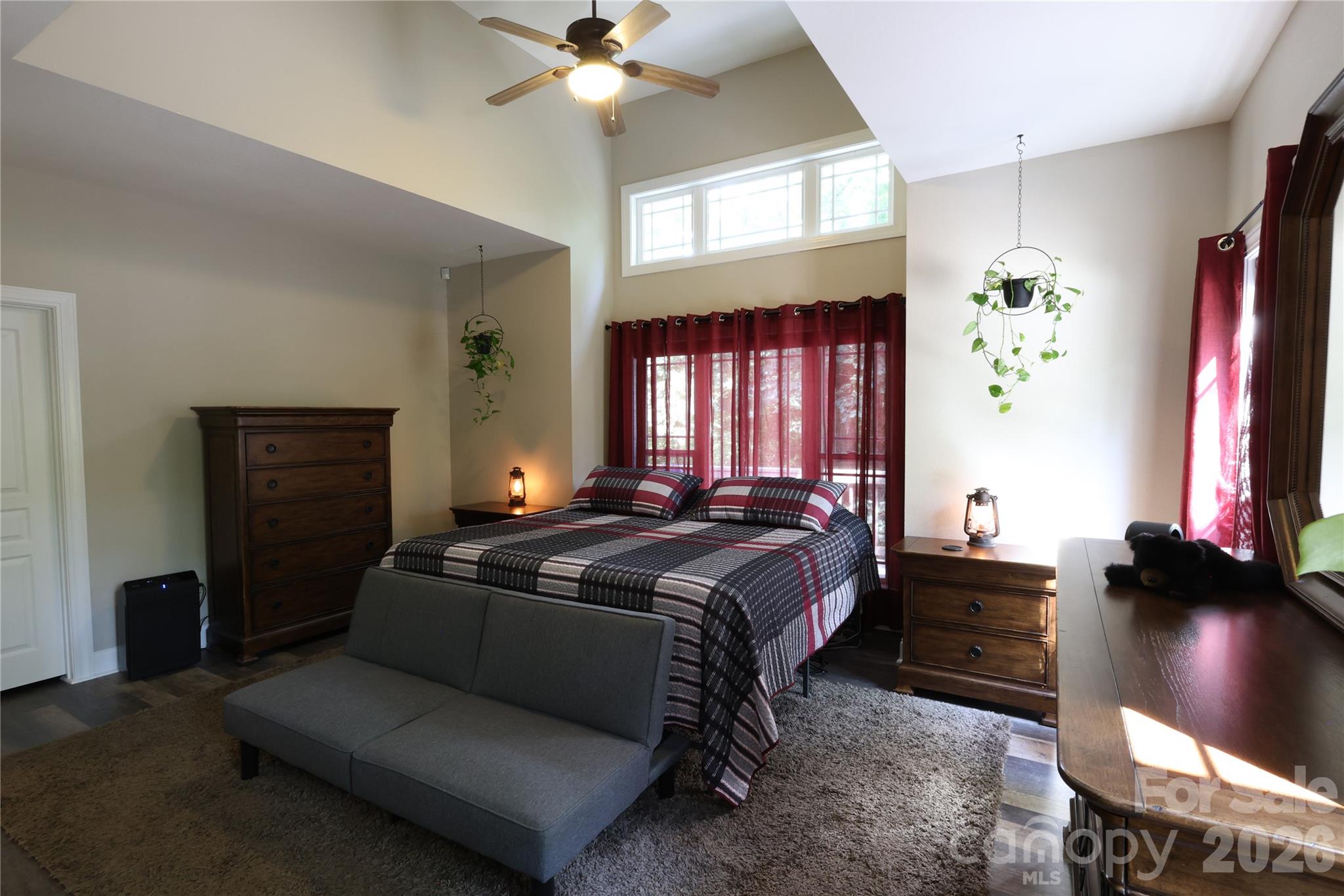 100 Hannah Drive Property Photo 16