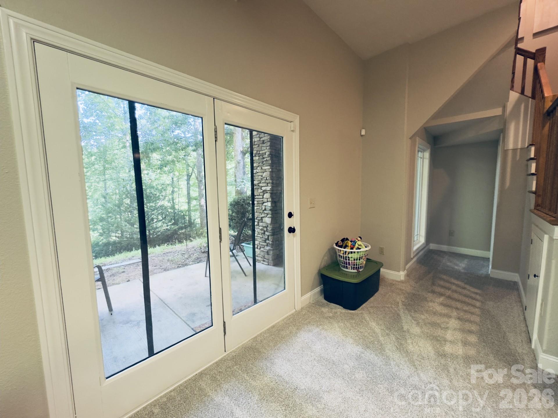 100 Hannah Drive Property Photo 28