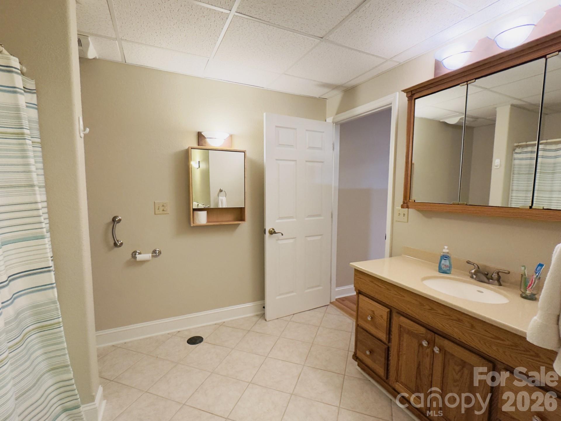 100 Hannah Drive Property Photo 32