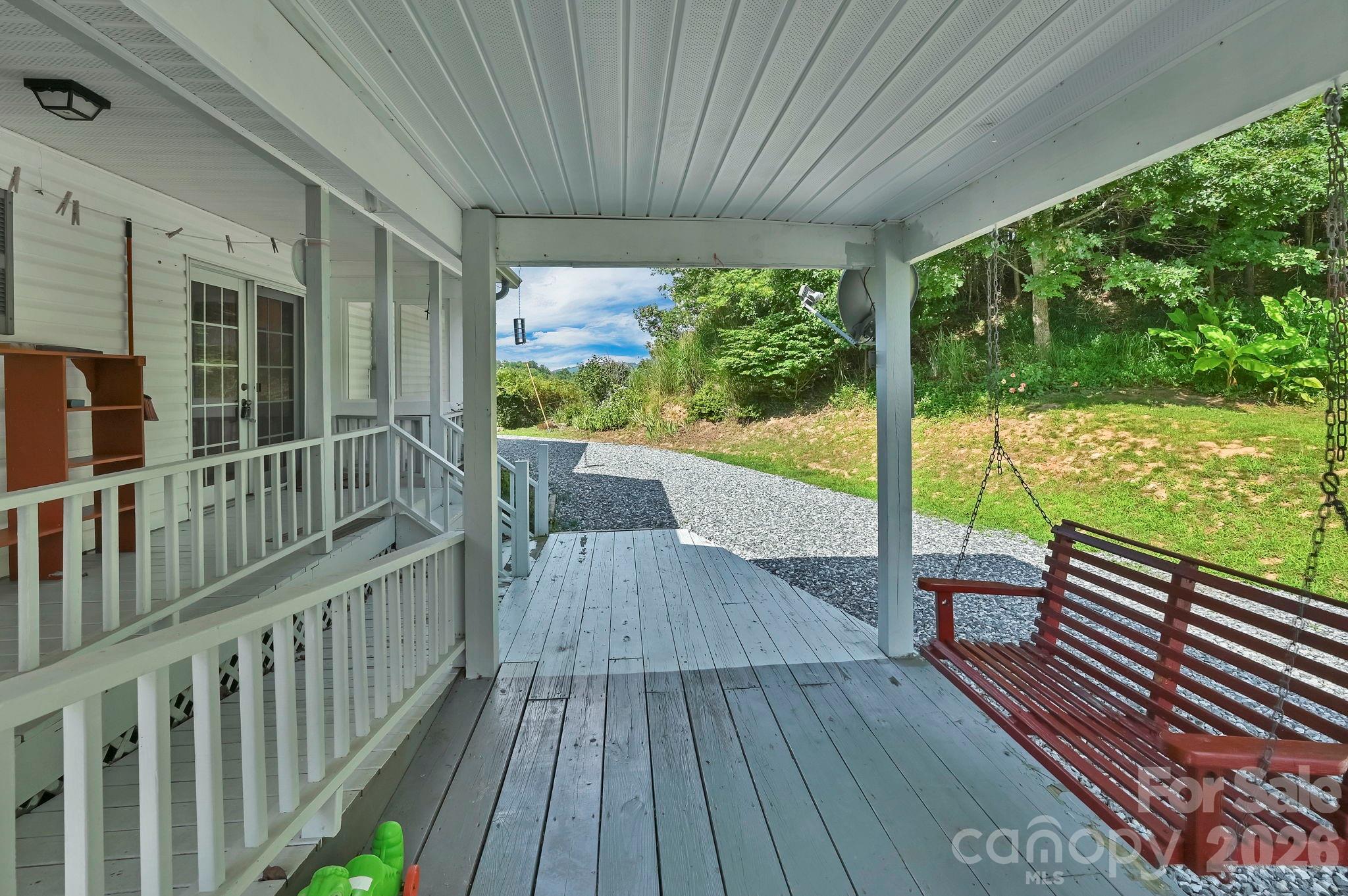 553 Morgan Branch Road Property Photo 4