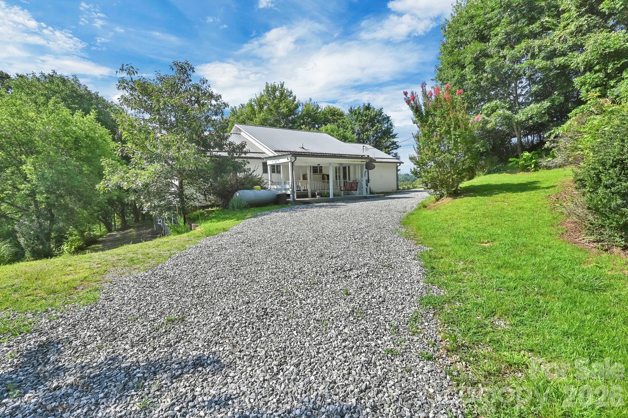 553 Morgan Branch Road Property Photo 18
