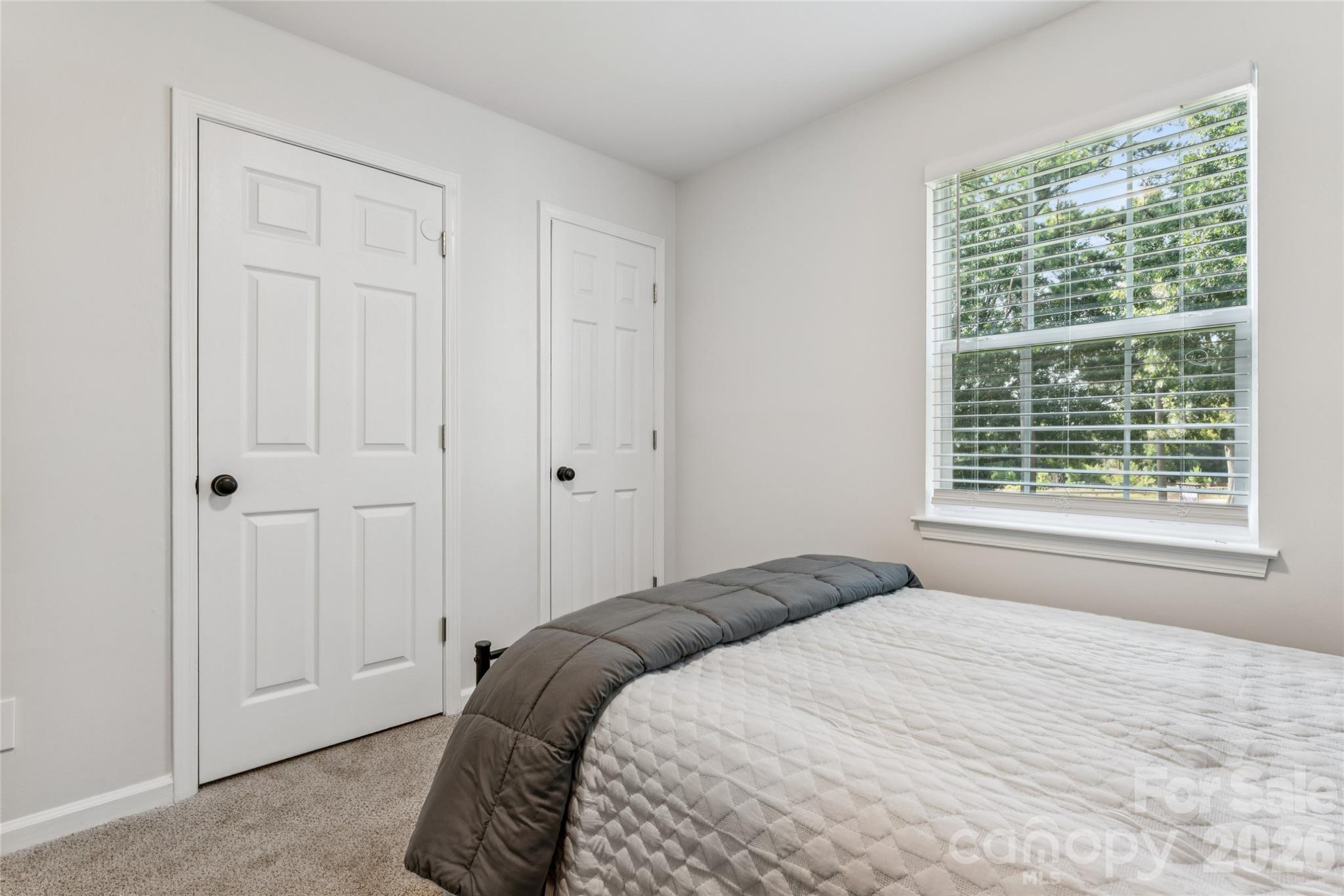 1638 Arlyn Circle G Property Photo 13