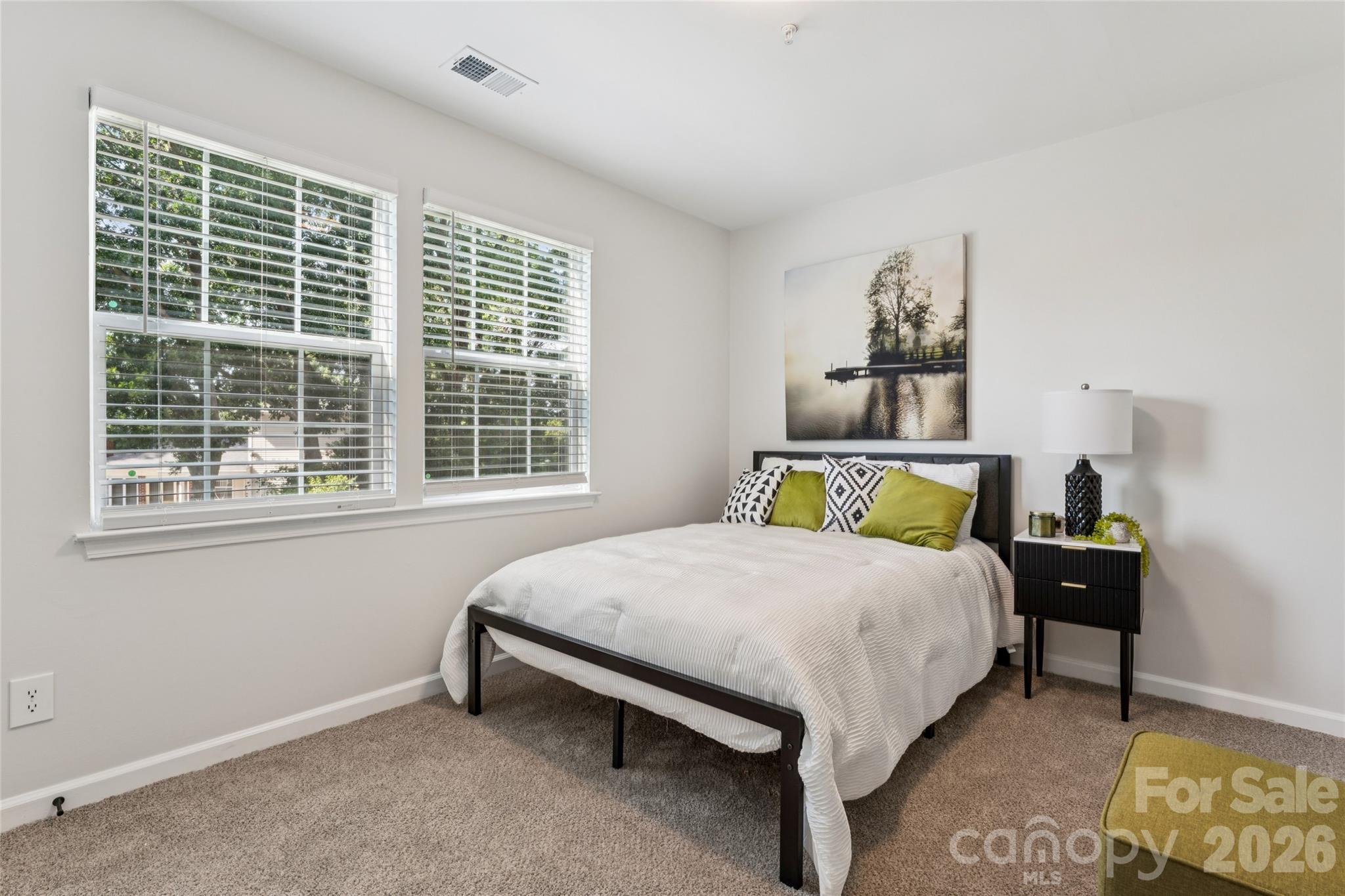 1638 Arlyn Circle G Property Photo 17