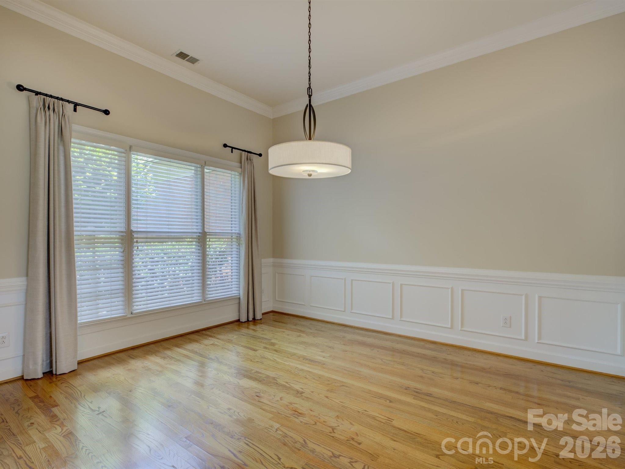 10119 Victoria Mill Court Property Photo 12